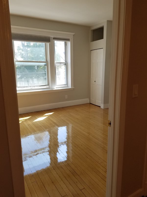 8 Farrington Ave, Allston