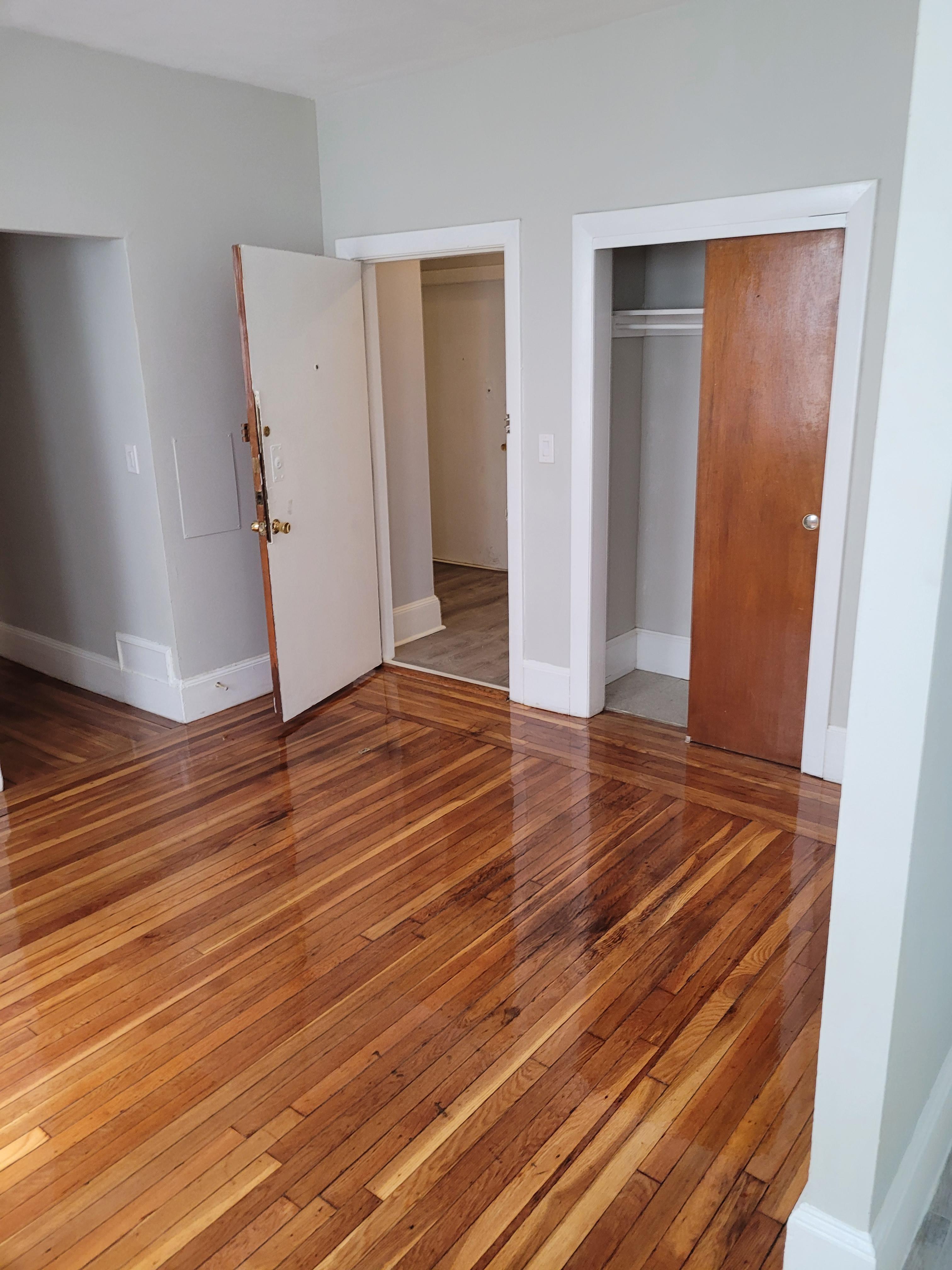 1 bed, 1 bath apartment for rent at 1082 Commonwealth Ave Unit 2, Allston — photo 6 of 9