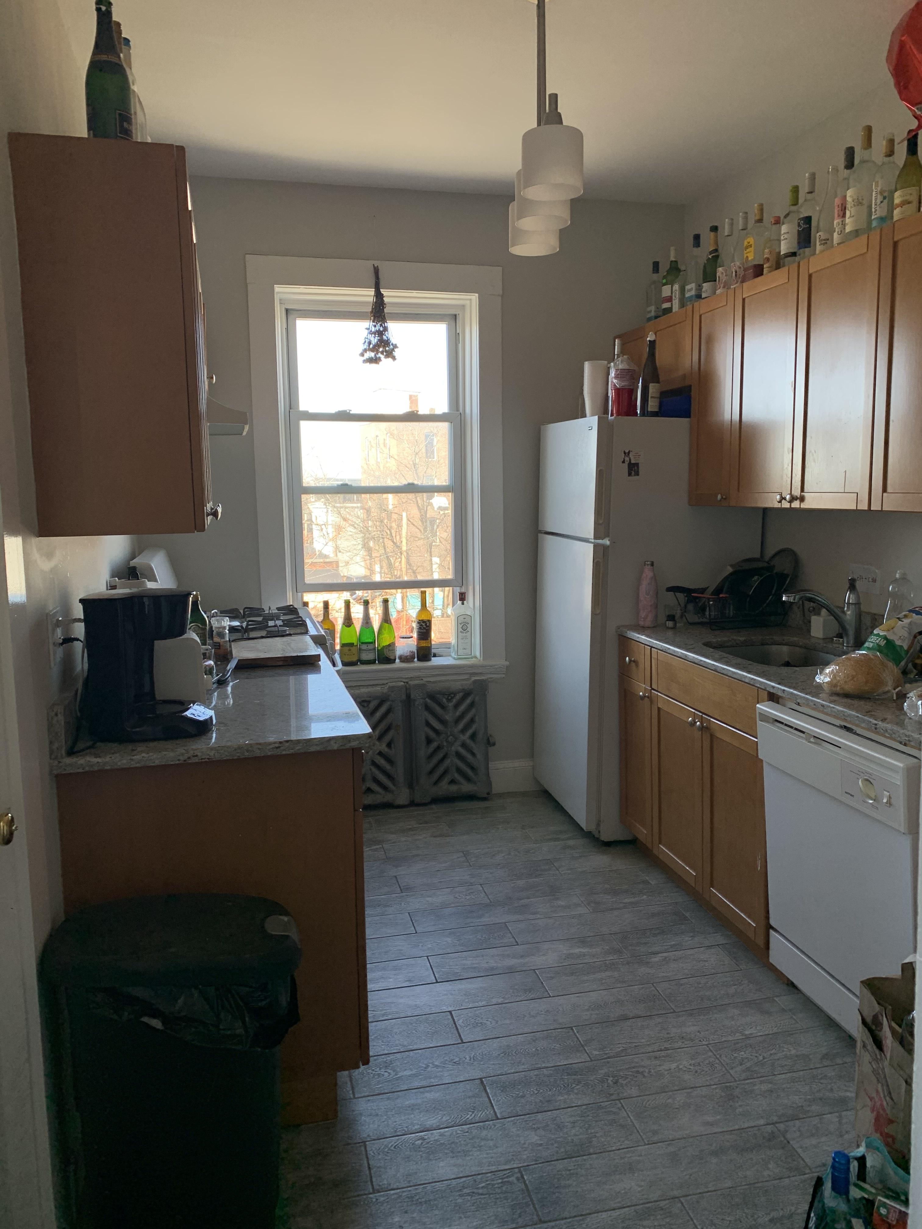 3 bed, 1 bath apartment for rent at 5 Farrington Ave Unit 5, Allston — photo 4 of 13