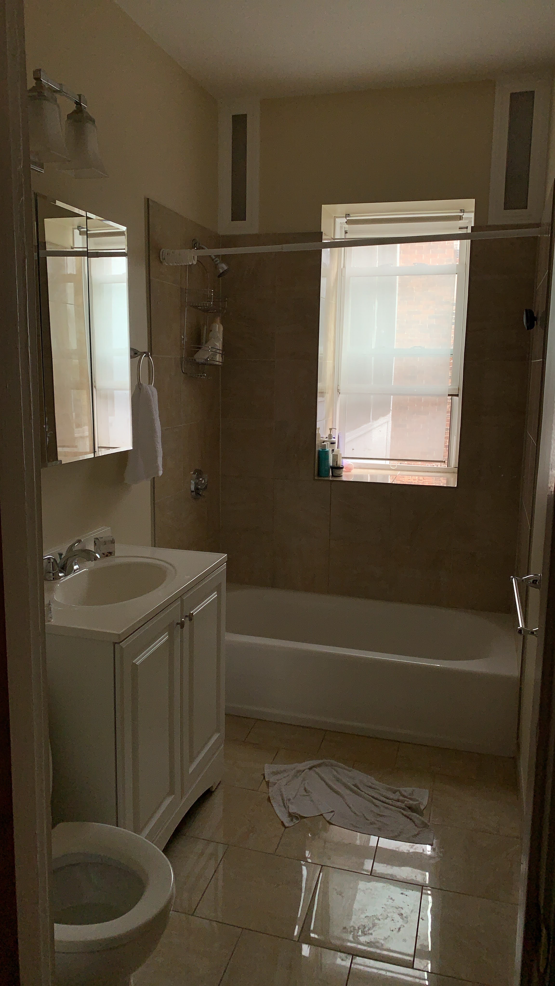 3 bed, 1 bath apartment for rent at 10 Farrington Ave Unit 6, Allston — photo 24 of 43