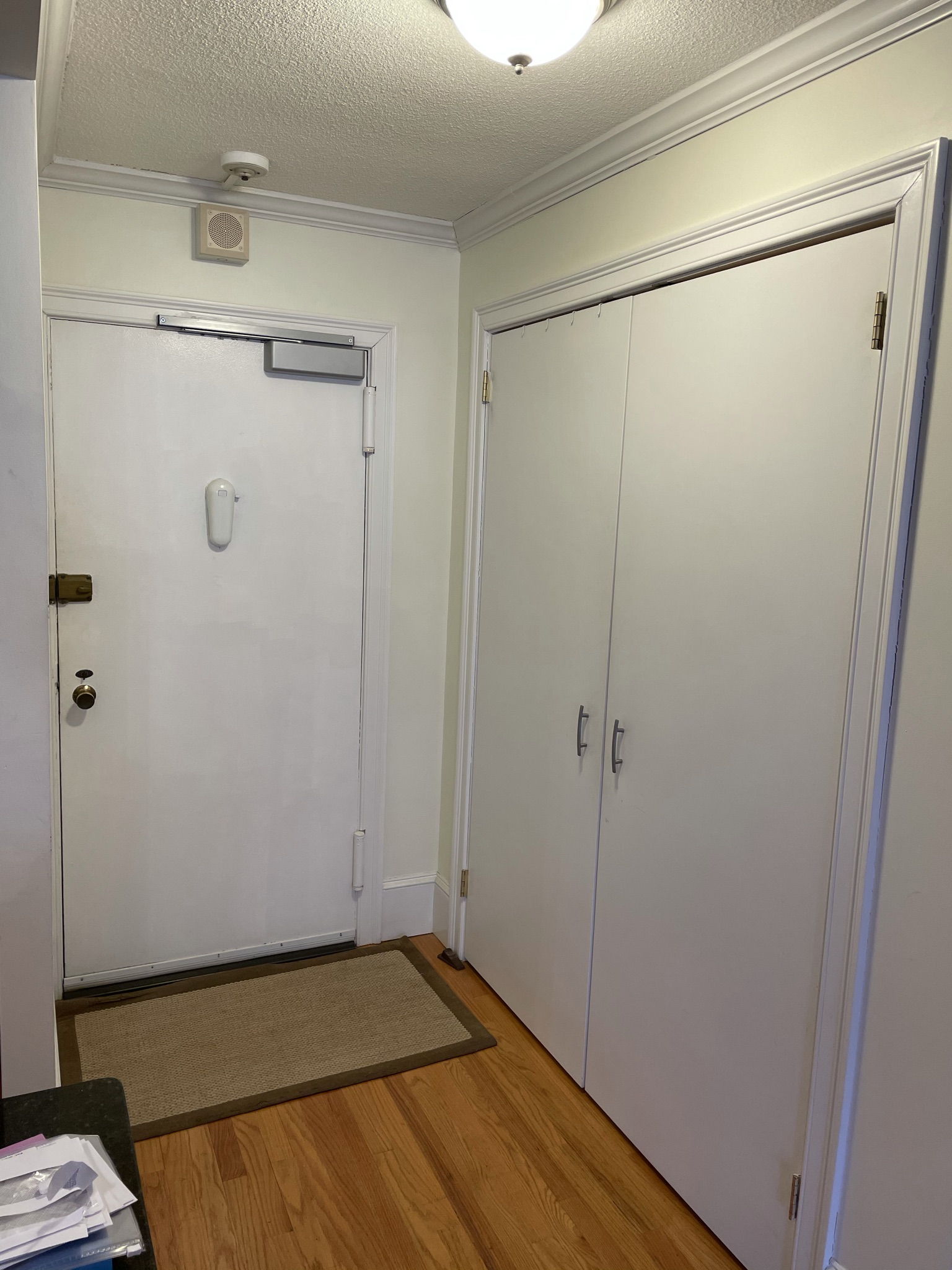 2 Hawthorne Pl, West End