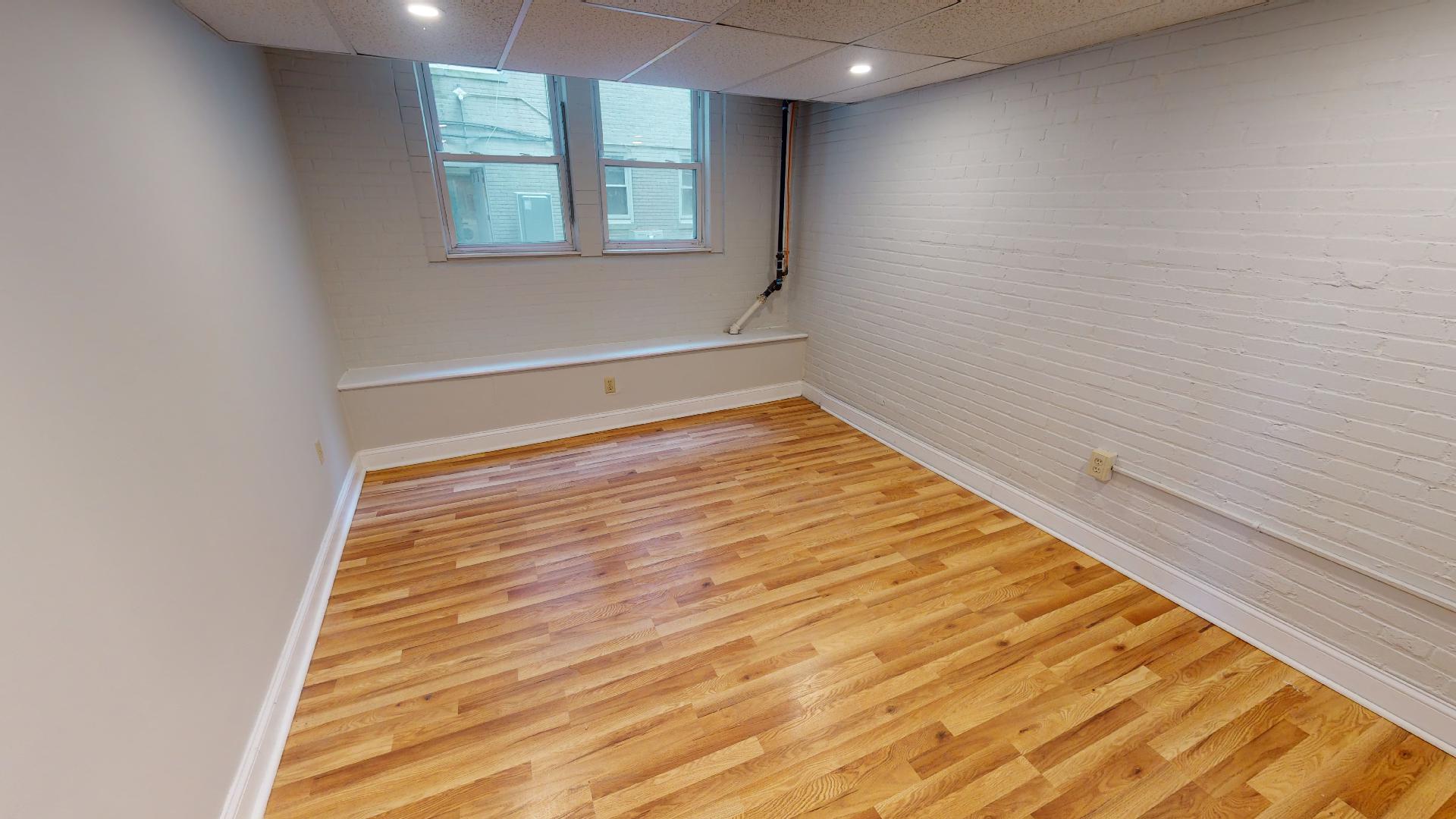 4 bed, 2 bath apartment for rent at 1186 Commonwealth Ave Unit 101, Allston — photo 49 of 54