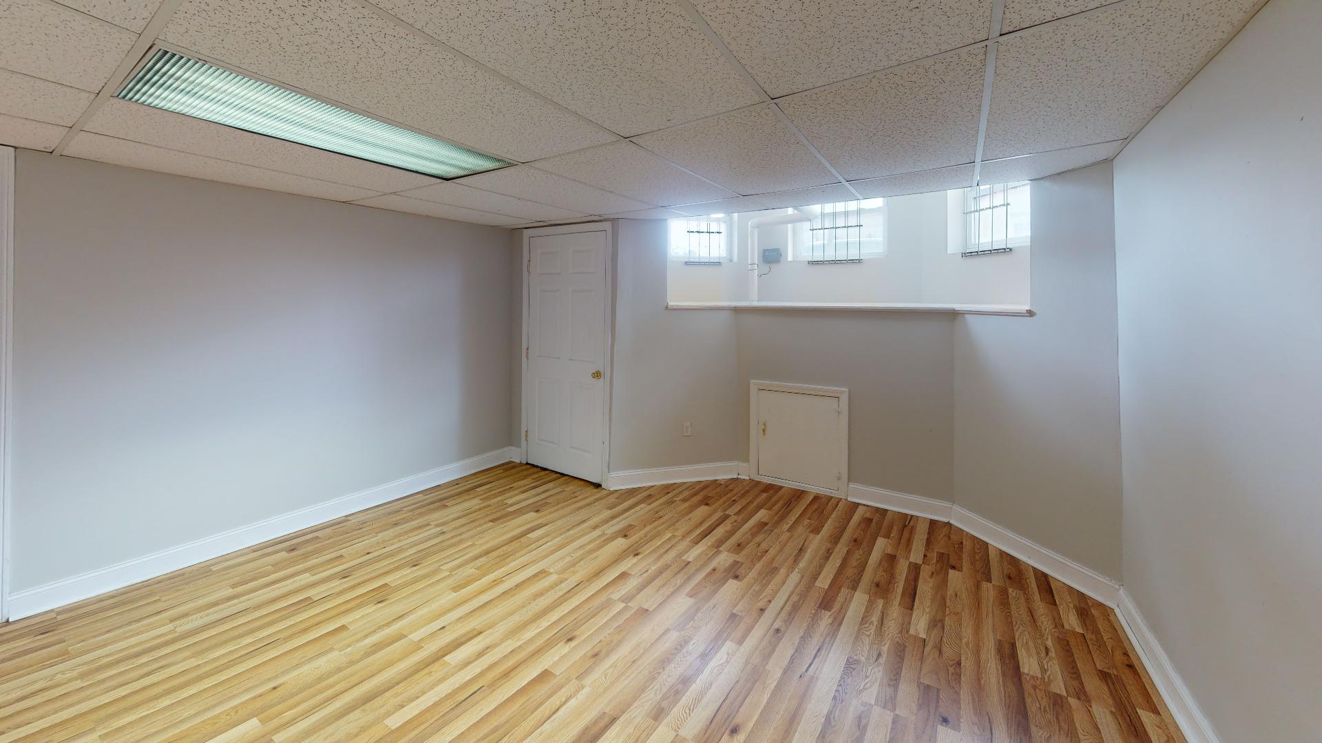 4 bed, 2 bath apartment for rent at 1186 Commonwealth Ave Unit 101, Allston — photo 52 of 54