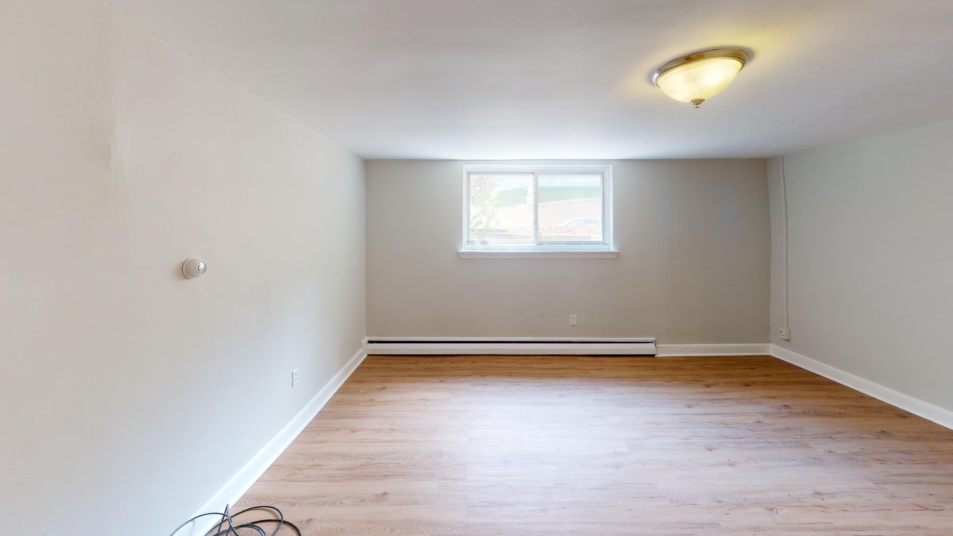 3 bed, 1 bath apartment for rent at 68 Chiswick Rd Unit 2, Brighton — photo 29 of 48