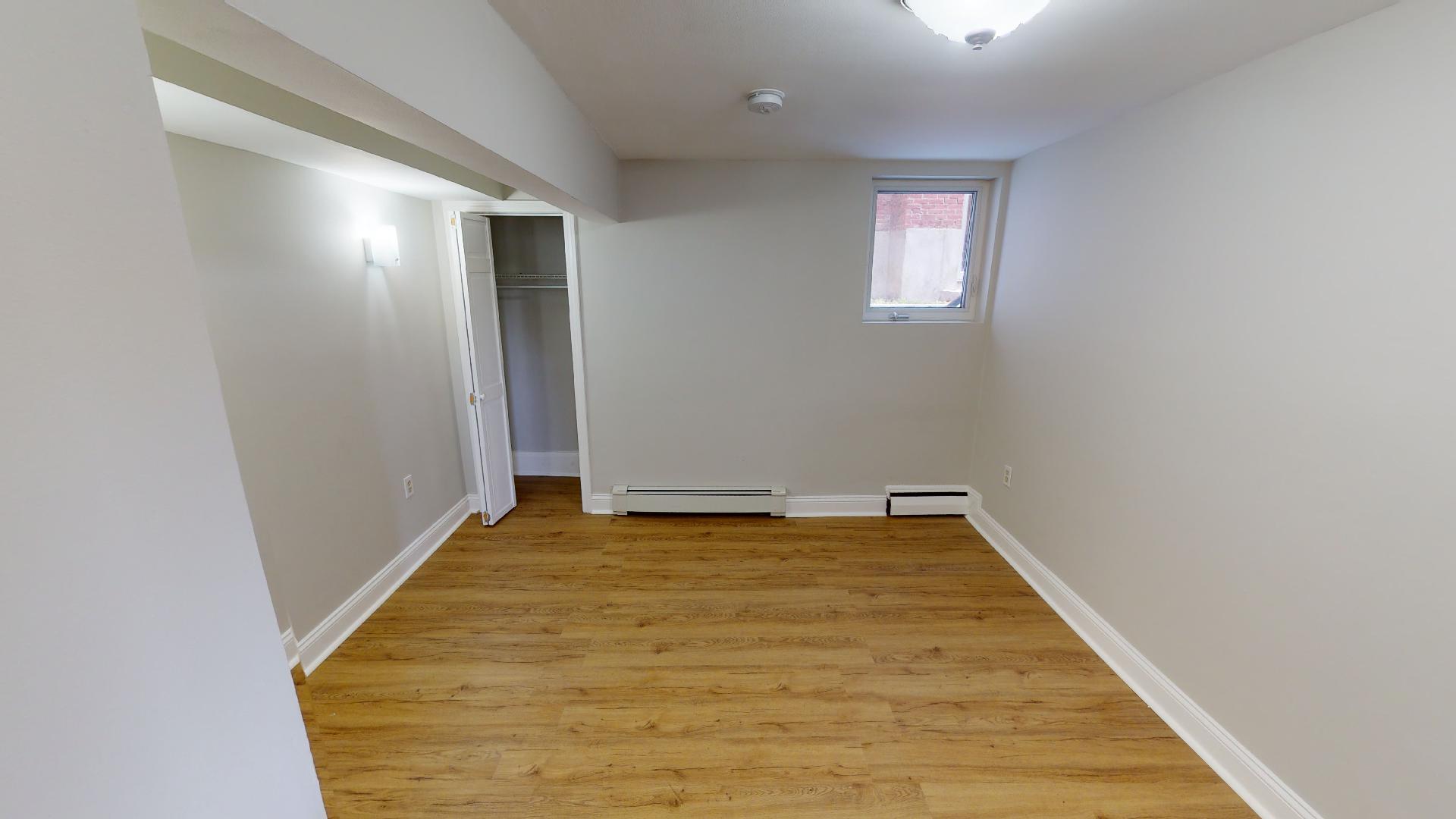 3 bed, 1 bath apartment for rent at 68 Chiswick Rd Unit 2, Brighton — photo 41 of 48