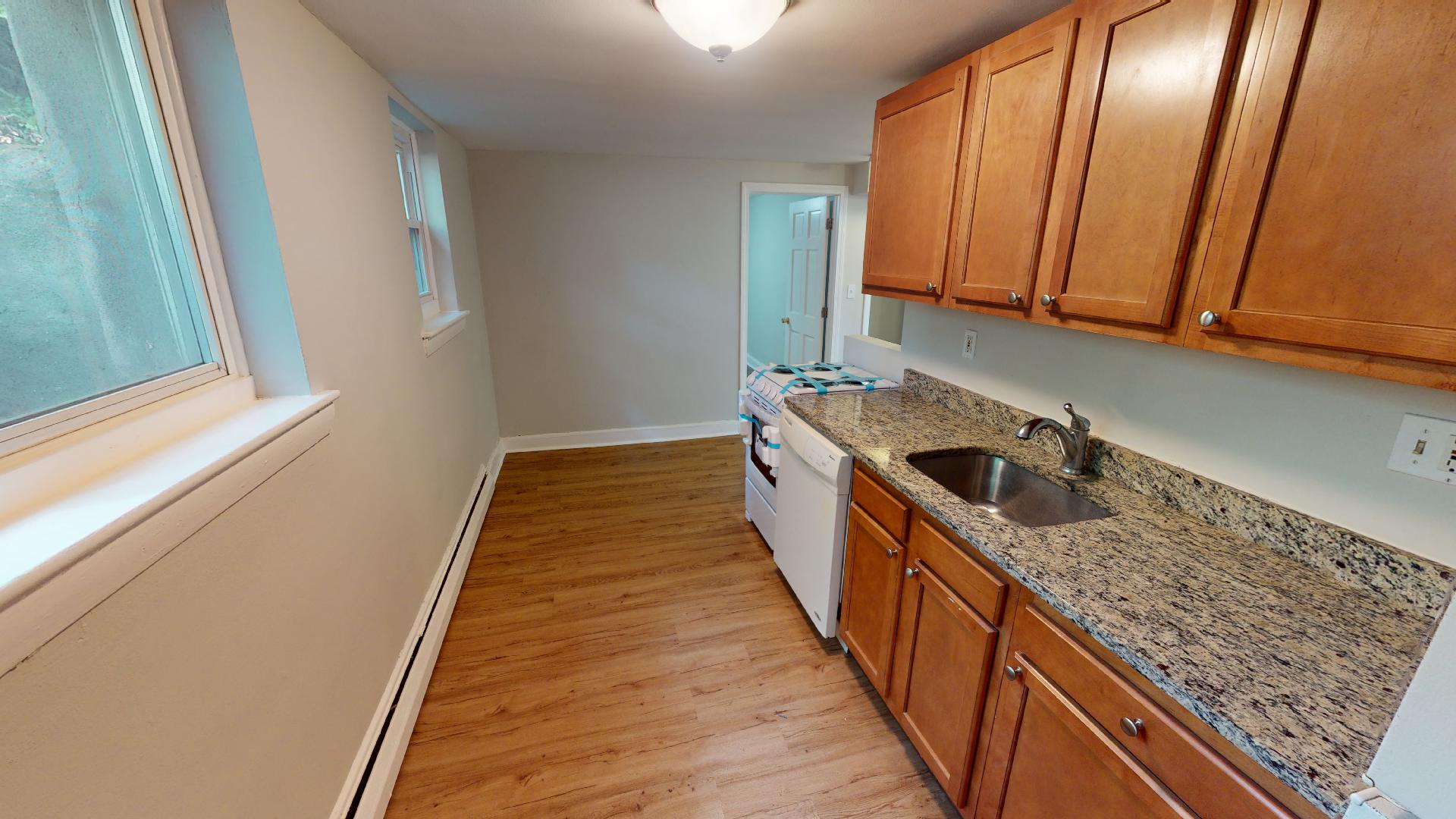 3 bed, 1 bath apartment for rent at 68 Chiswick Rd Unit 2, Brighton — photo 3 of 48