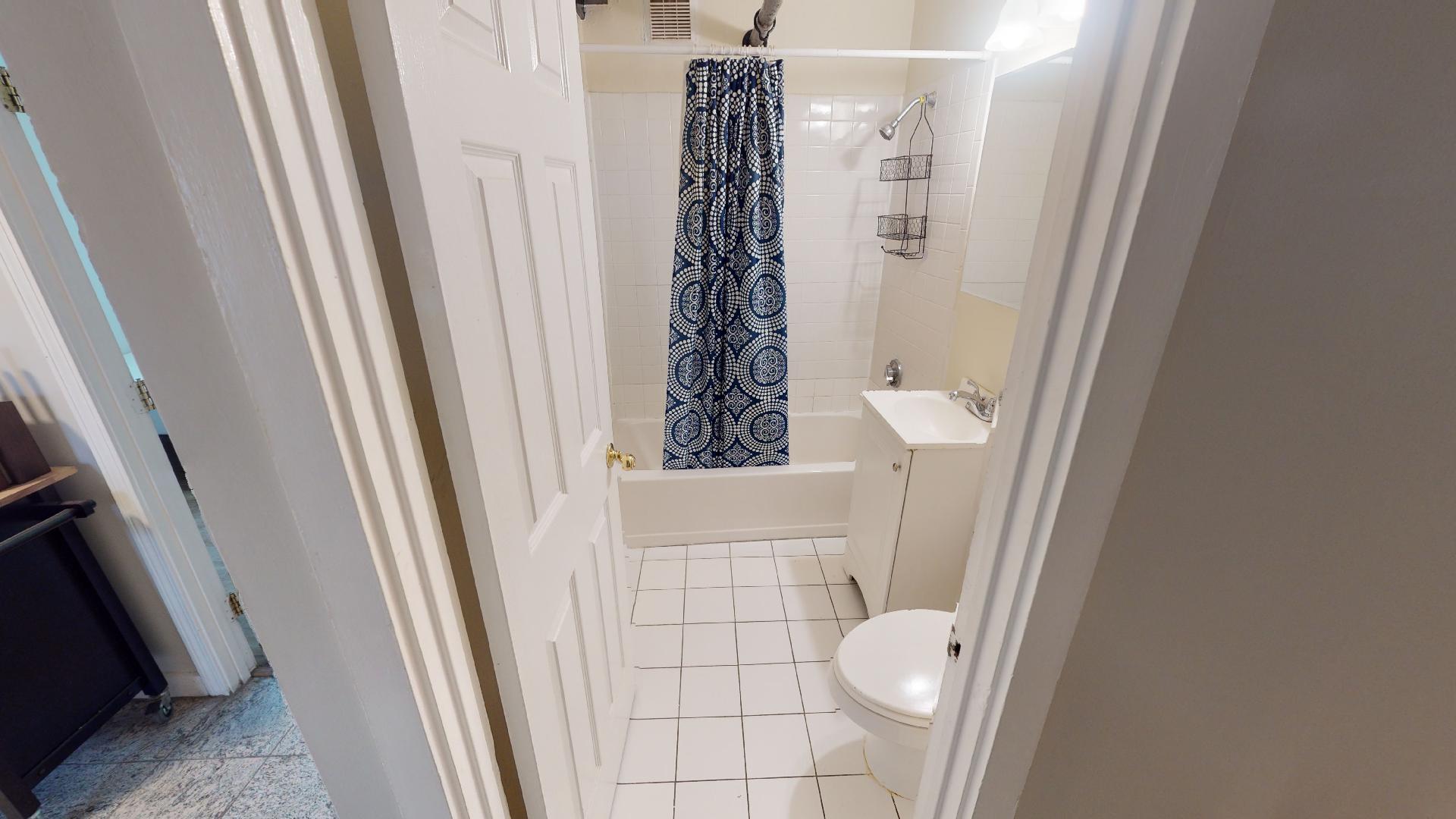 2 bed, 1 bath apartment for rent at 325 Summit Ave Unit 16, Brighton — photo 6 of 22