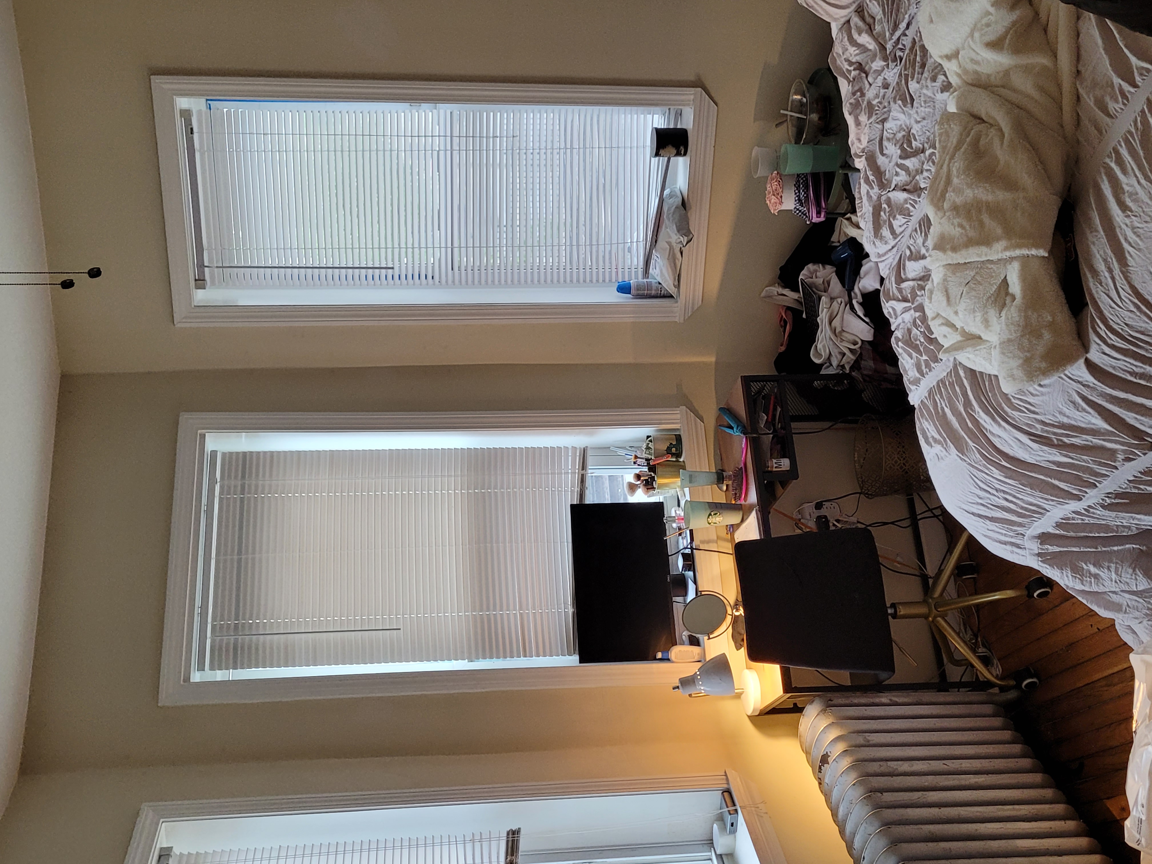 3 bed, 1 bath apartment for rent at 1198 Commonwealth Ave Unit 2, Allston — photo 13 of 18
