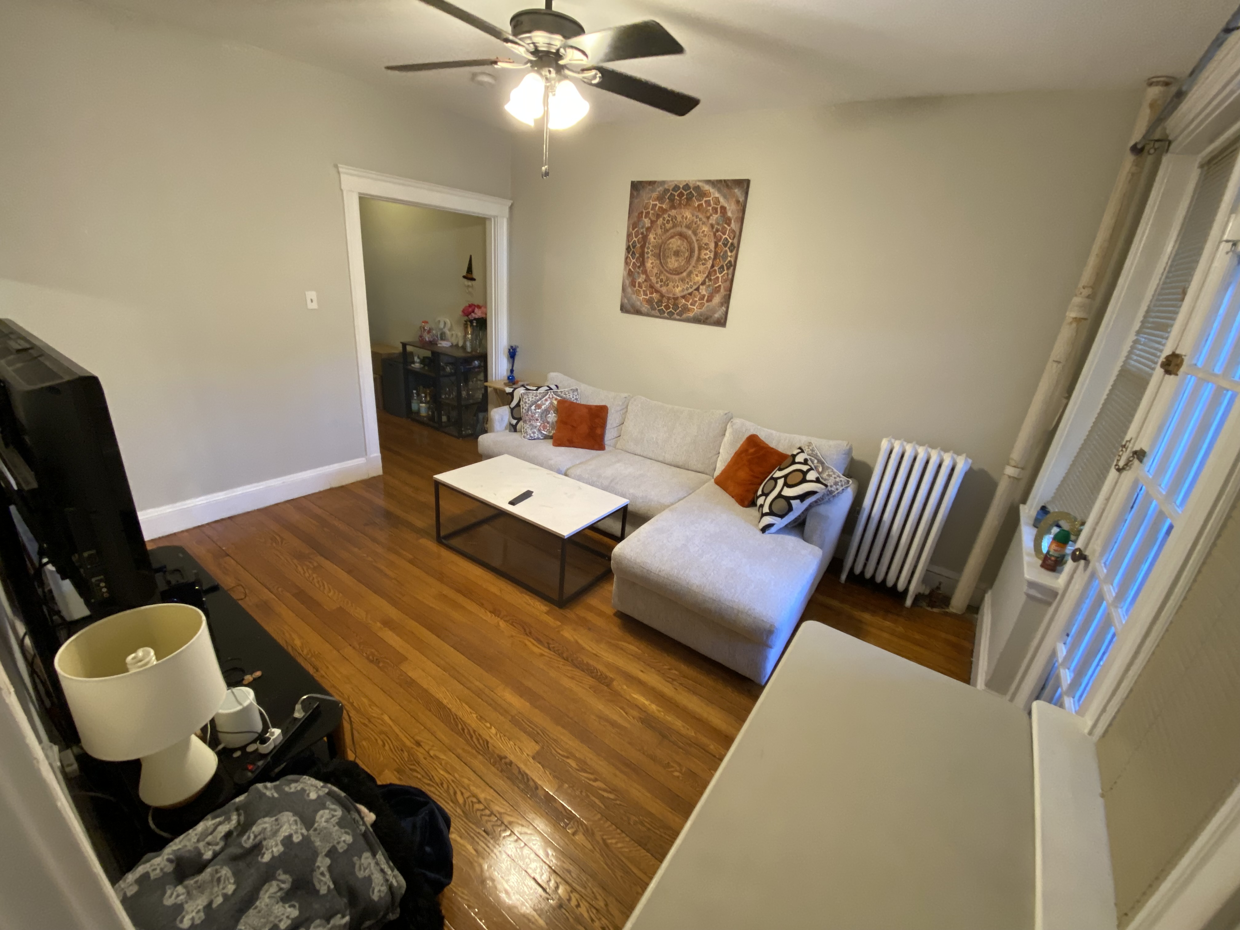 2 bed, 1 bath apartment for rent at 326 Summit Ave Unit 3, Brighton