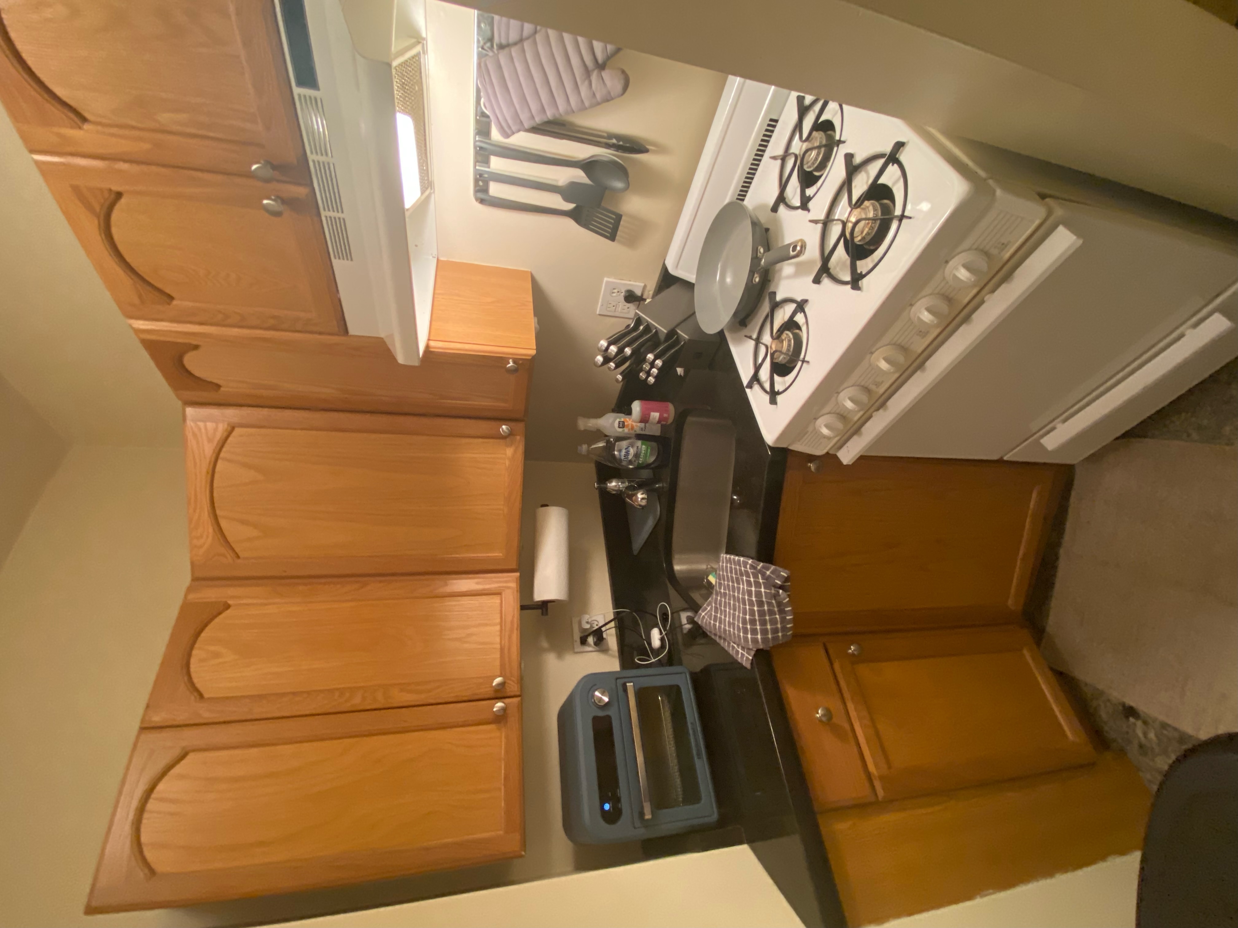 Studio bed, 1 bath apartment for rent at 37 Hemenway St Unit 6, Fenway — photo 6 of 7