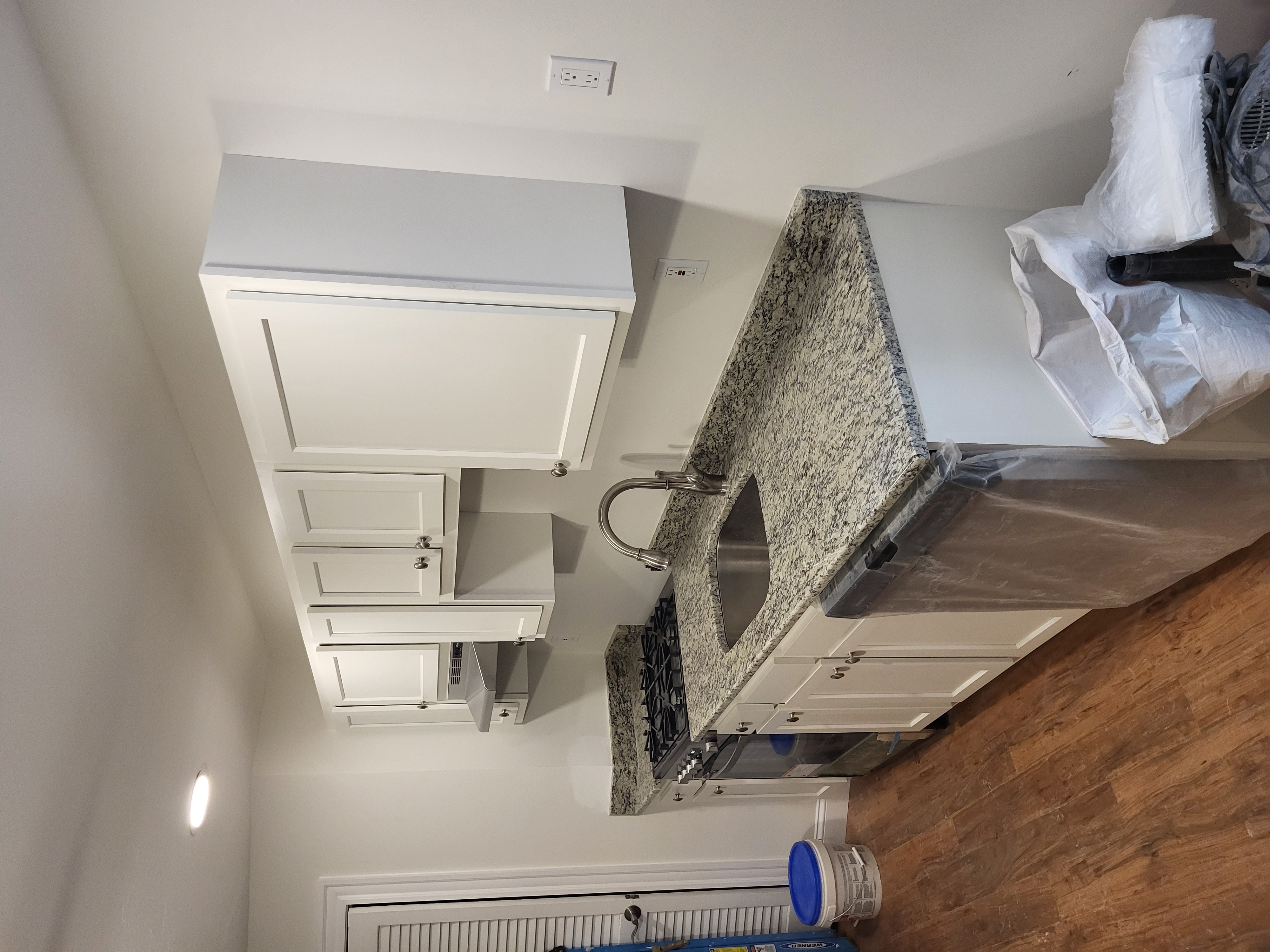 2 bed, 1 bath apartment for rent at 26 Fleet St Unit 6, North End