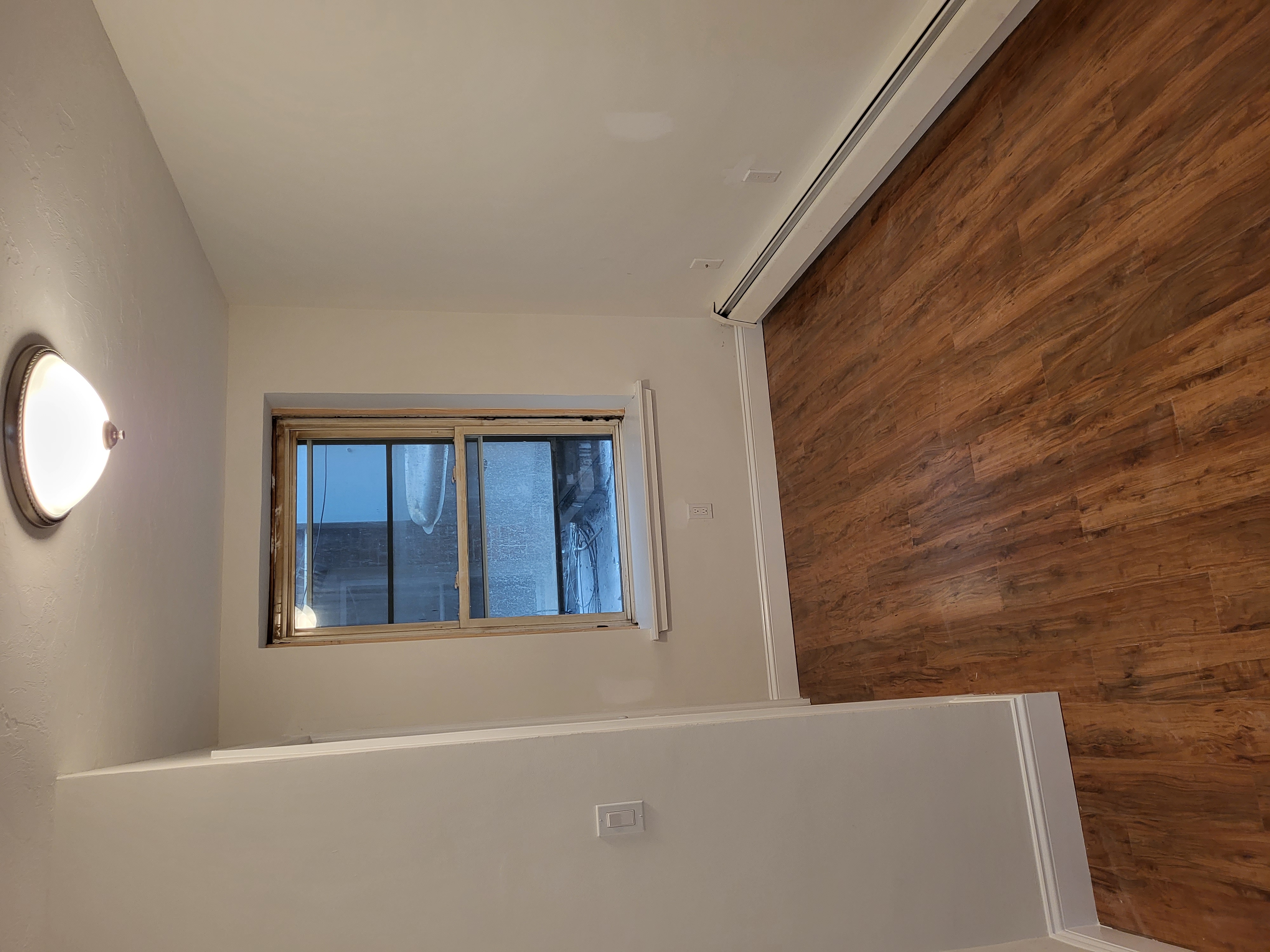 2 bed, 1 bath apartment for rent at 26 Fleet St Unit 6, North End — photo 5 of 9