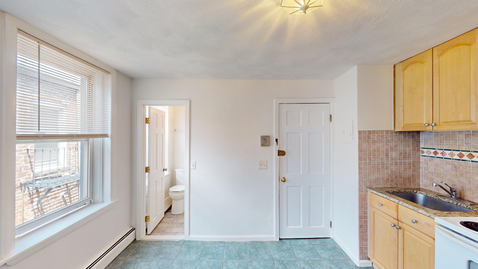 34 Charter St, North End