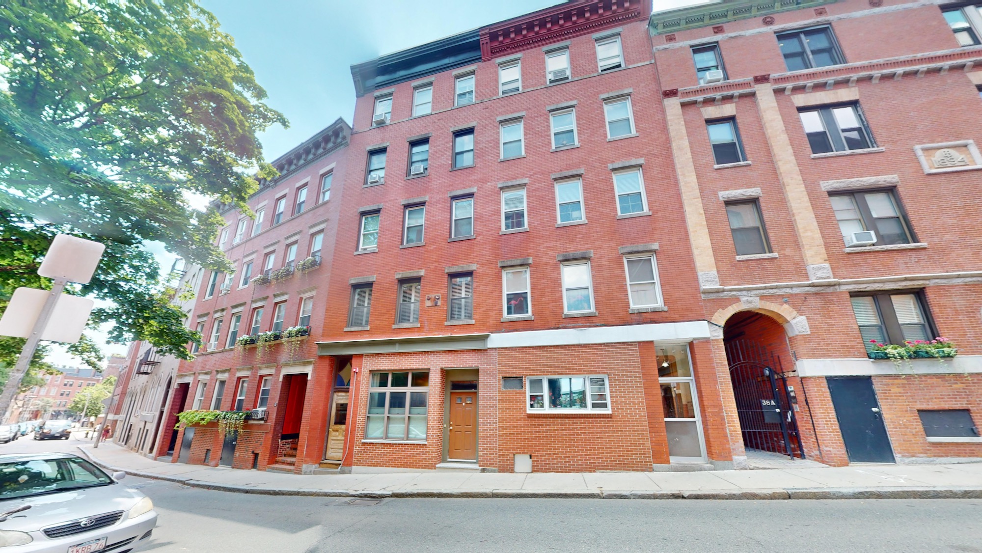 34 Charter St, North End