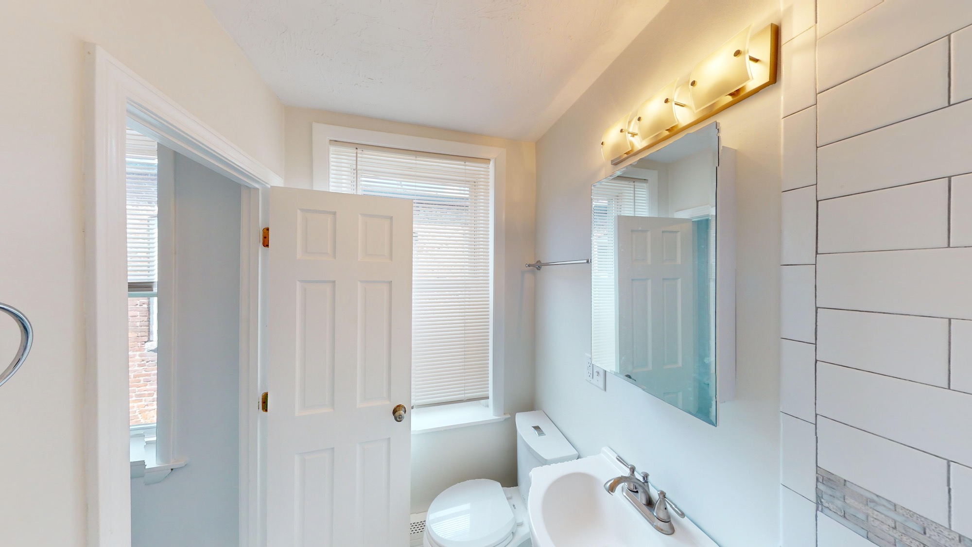 34 Charter St, North End