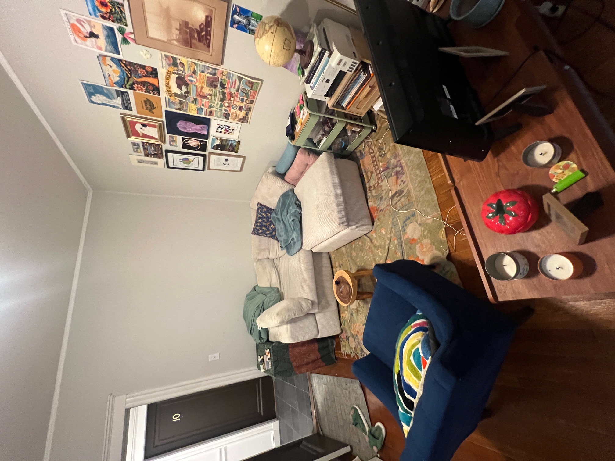 Photos of apartment on Commonwealth Ave.,Boston MA 02134