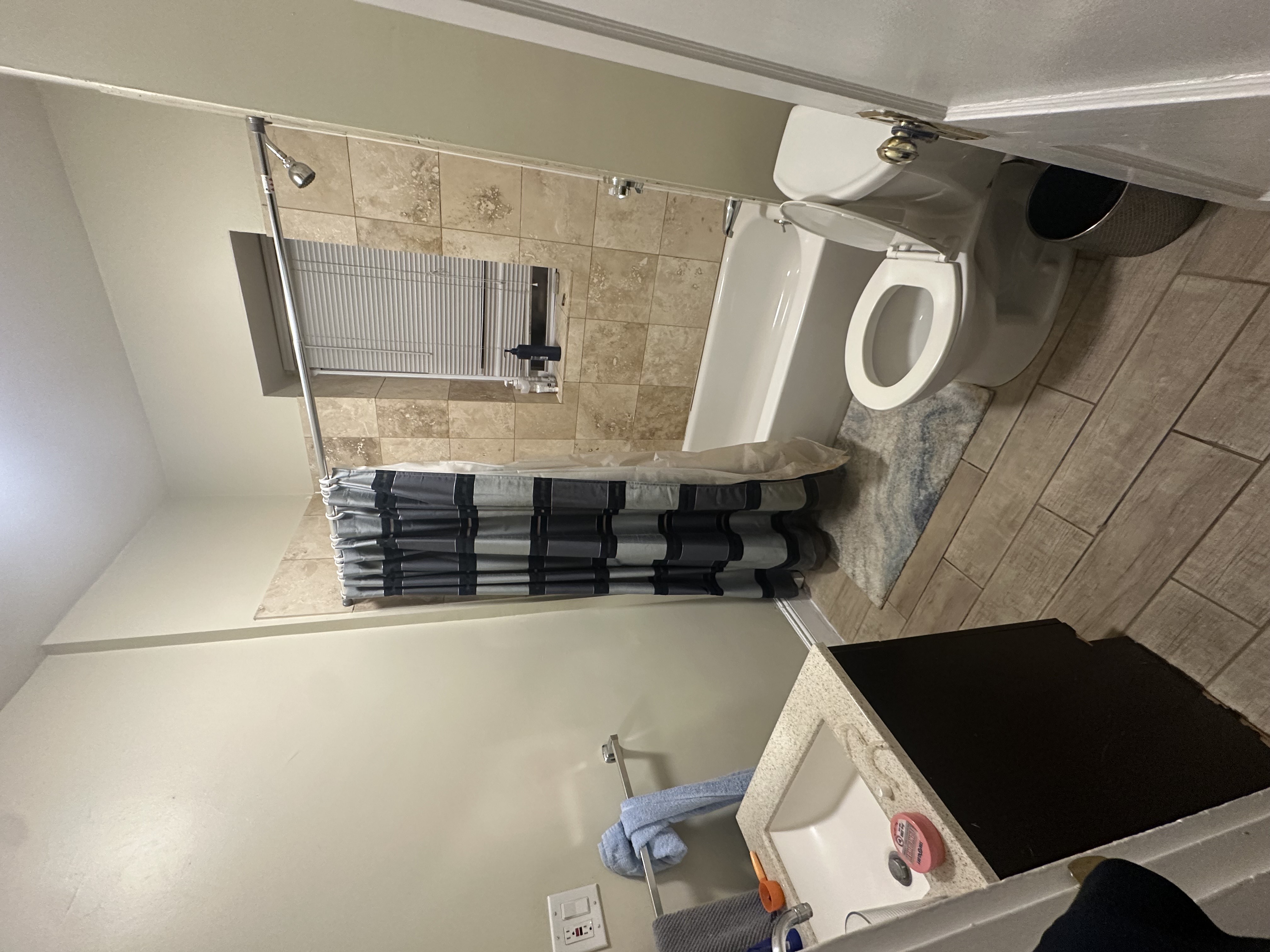 Photos of apartment on Commonwealth Ave.,Boston MA 02134