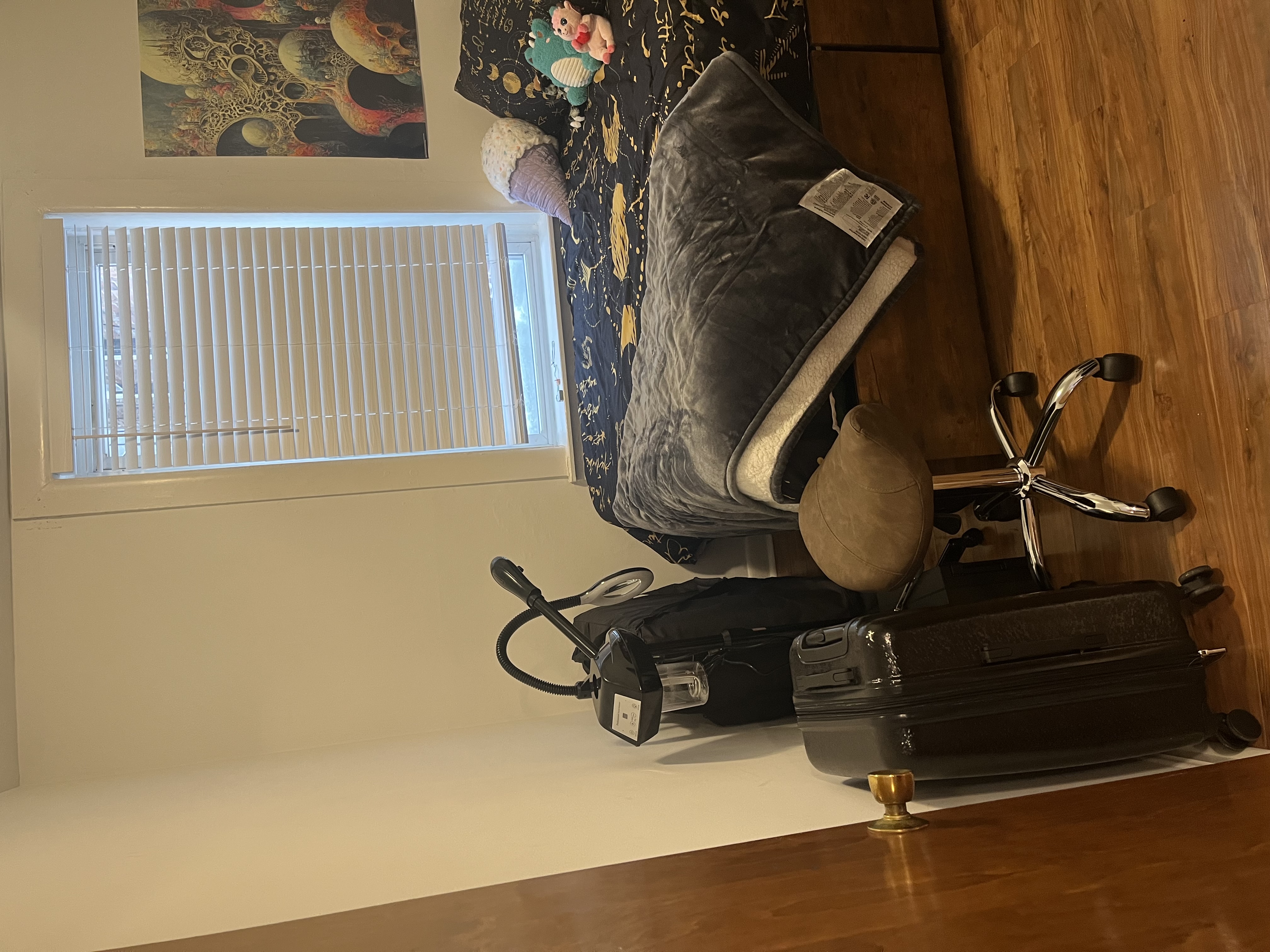 Photos of apartment on Endicott St.,Boston MA 02113