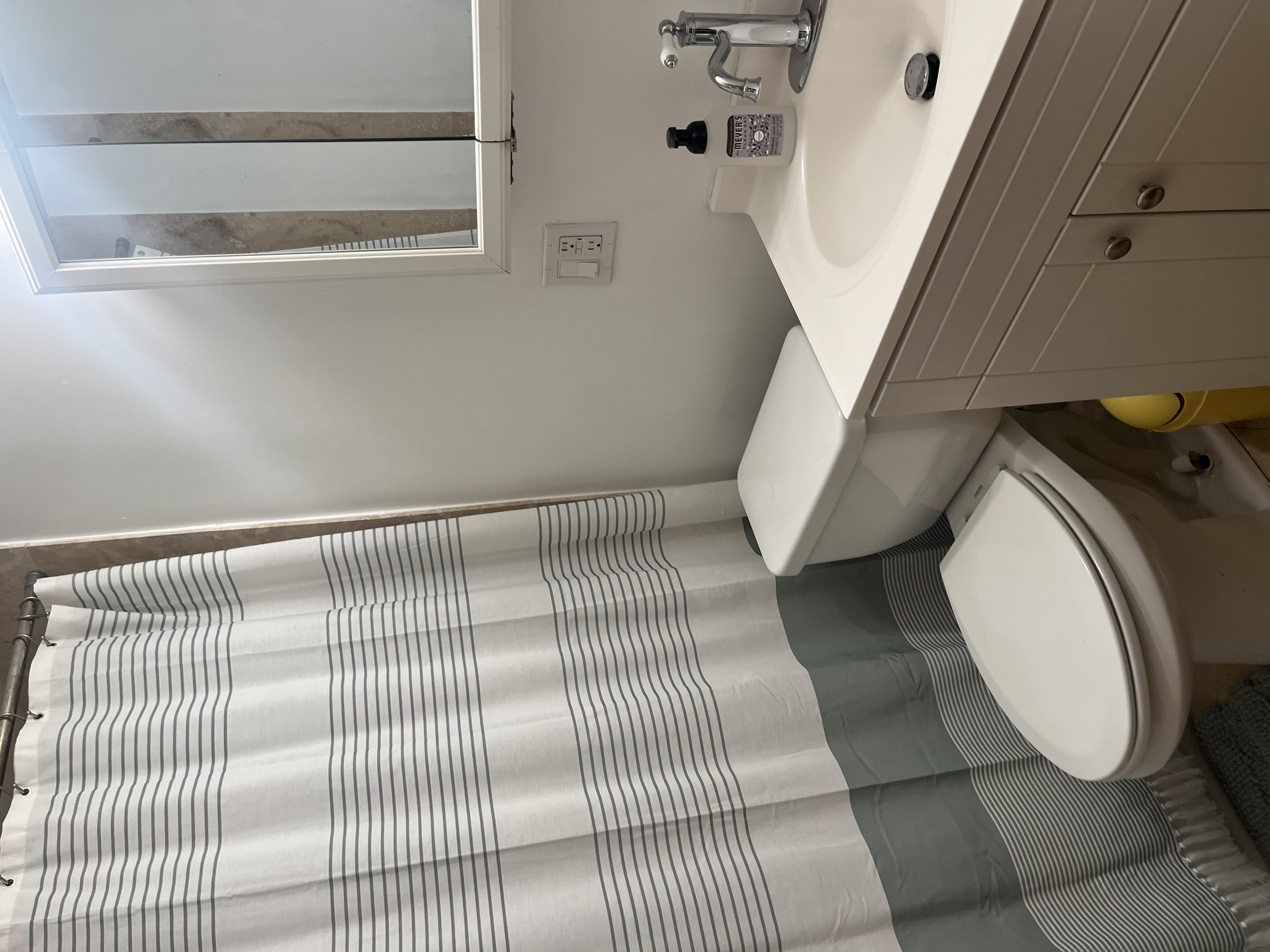 Photos of apartment on Endicott St.,Boston MA 02113