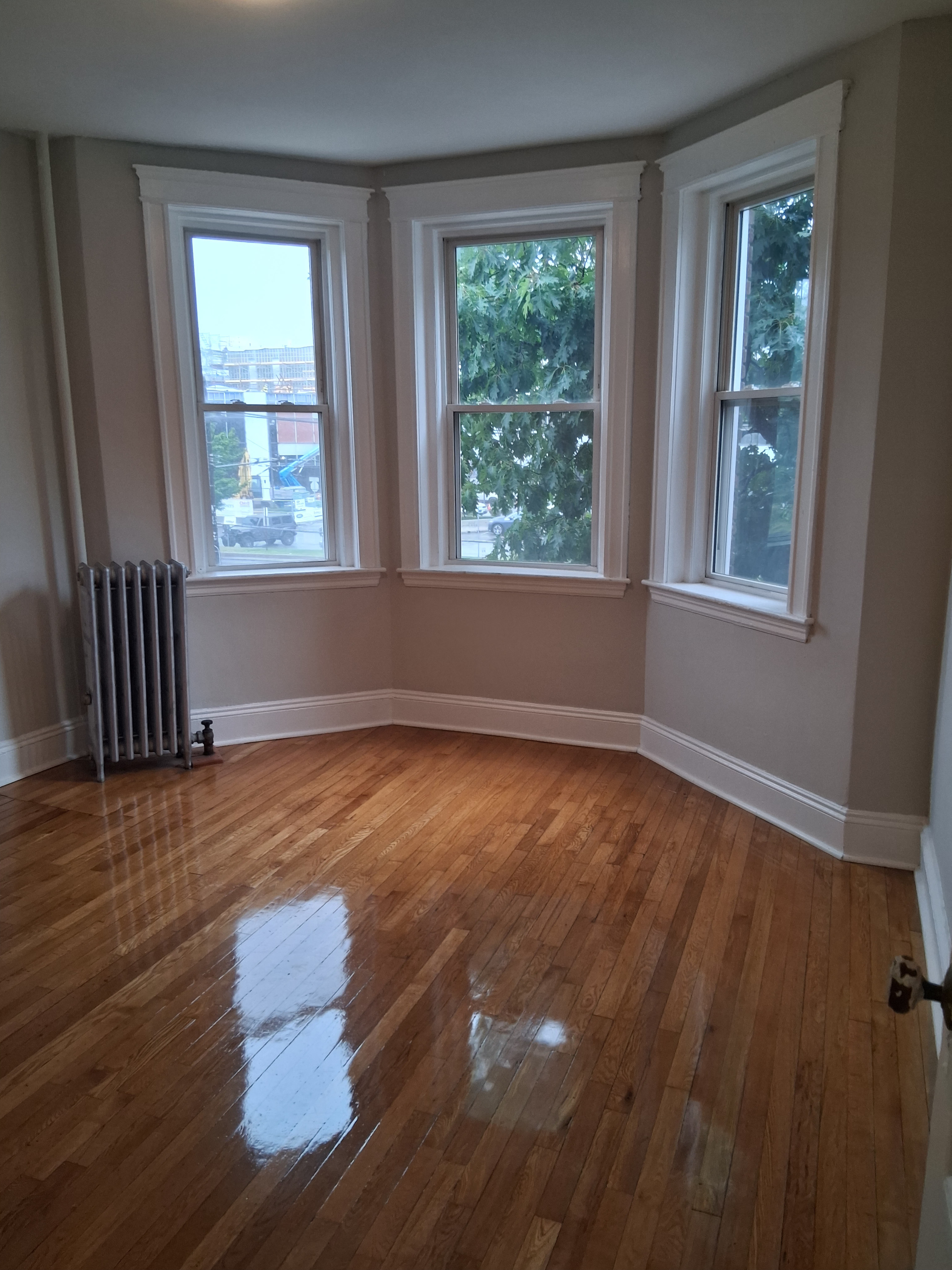 Photos of apartment on Commonwealth Ave.,Boston MA 02134