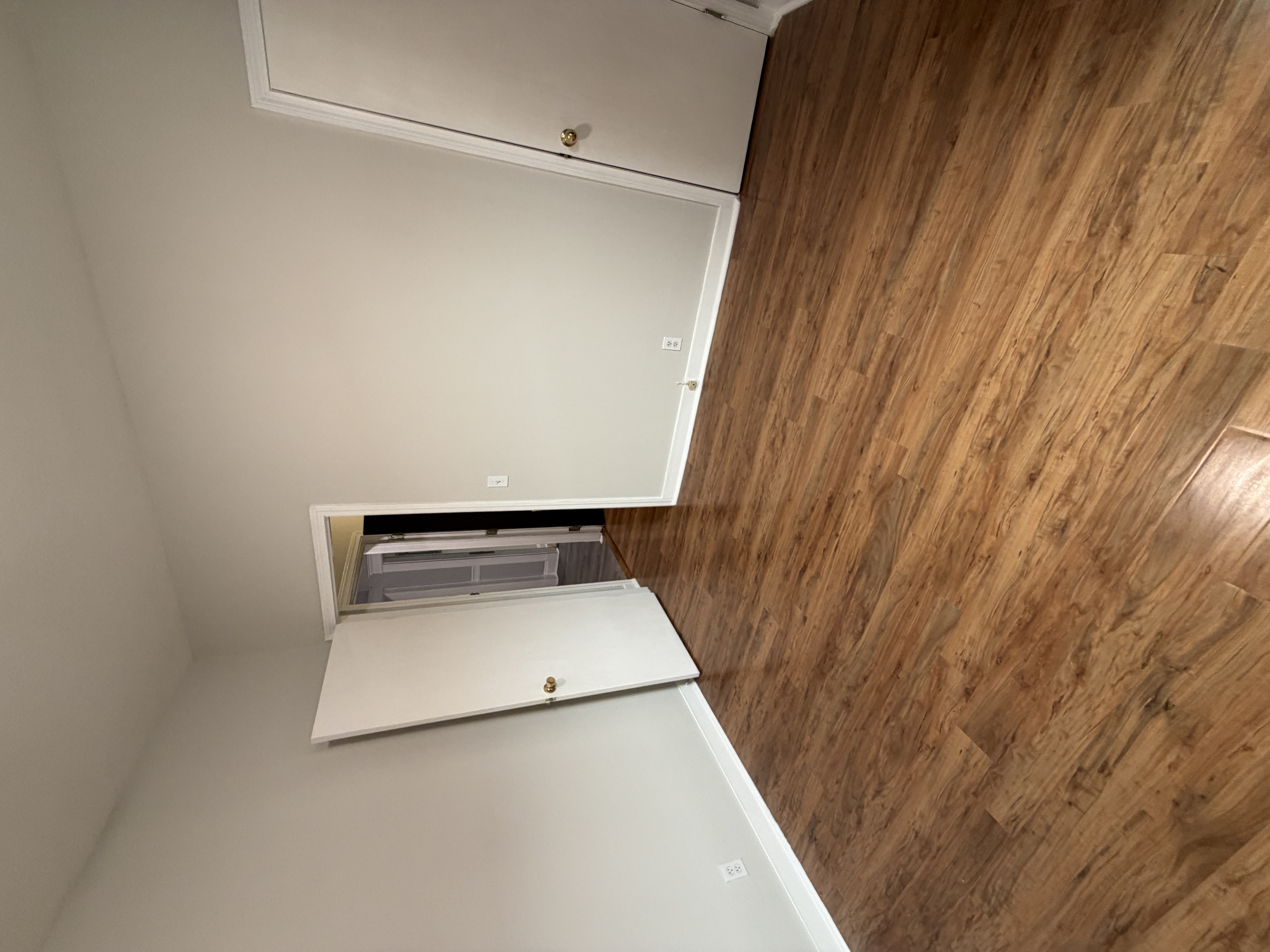 Photos of apartment on Commonwealth Ave.,Boston MA 02134