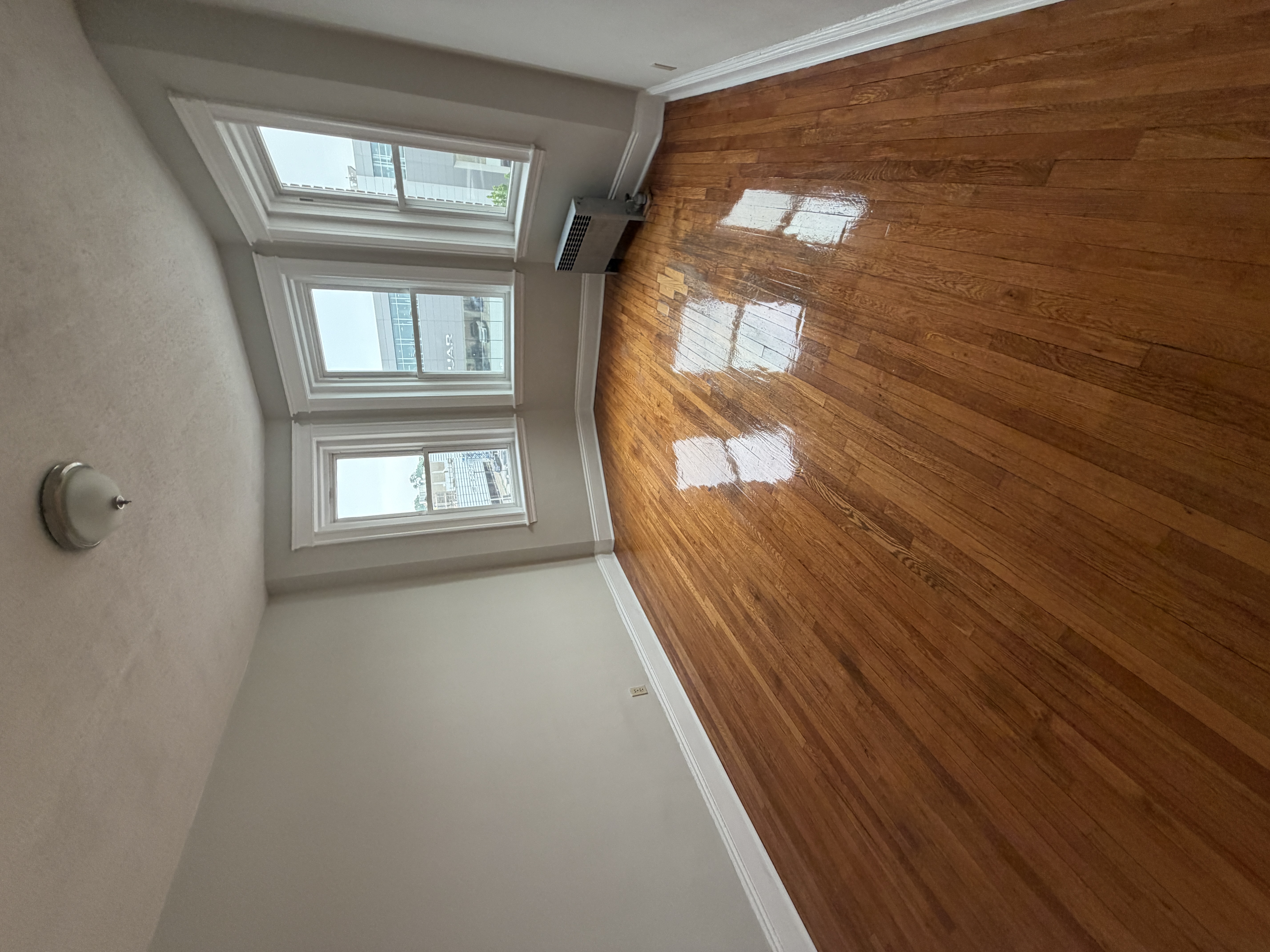 Photos of apartment on Commonwealth Ave.,Boston MA 02134