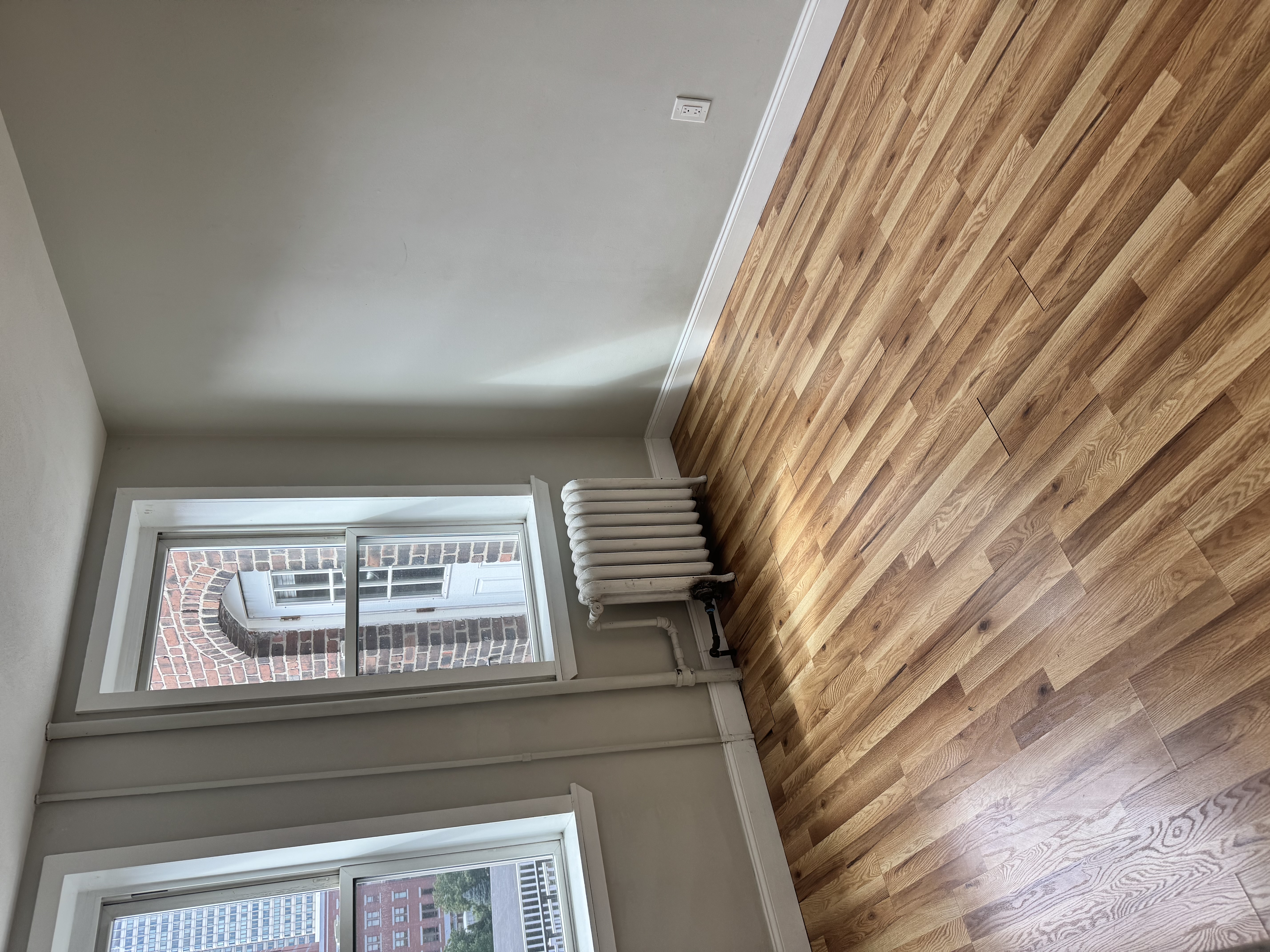 220 Hanover St. — North End