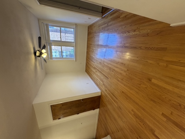 145 Endicott St. — North End