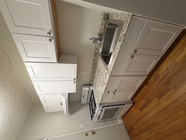 21 Sheafe St. — North End