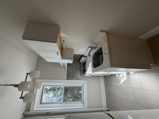 Photos of apartment on Commonwealth Ave.,Boston MA 02134
