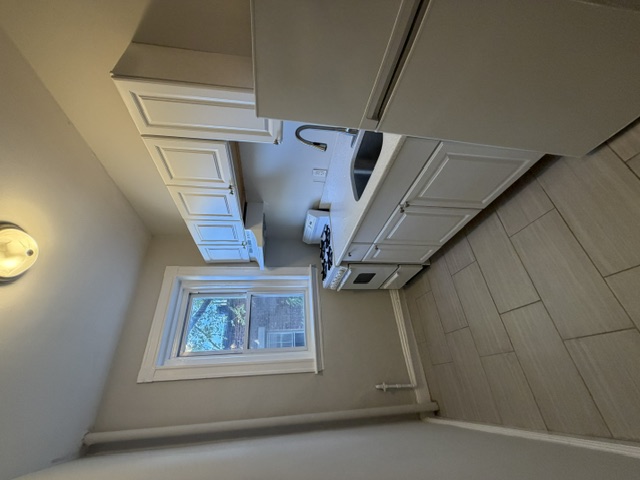 Photos of apartment on Commonwealth Ave.,Boston MA 02134