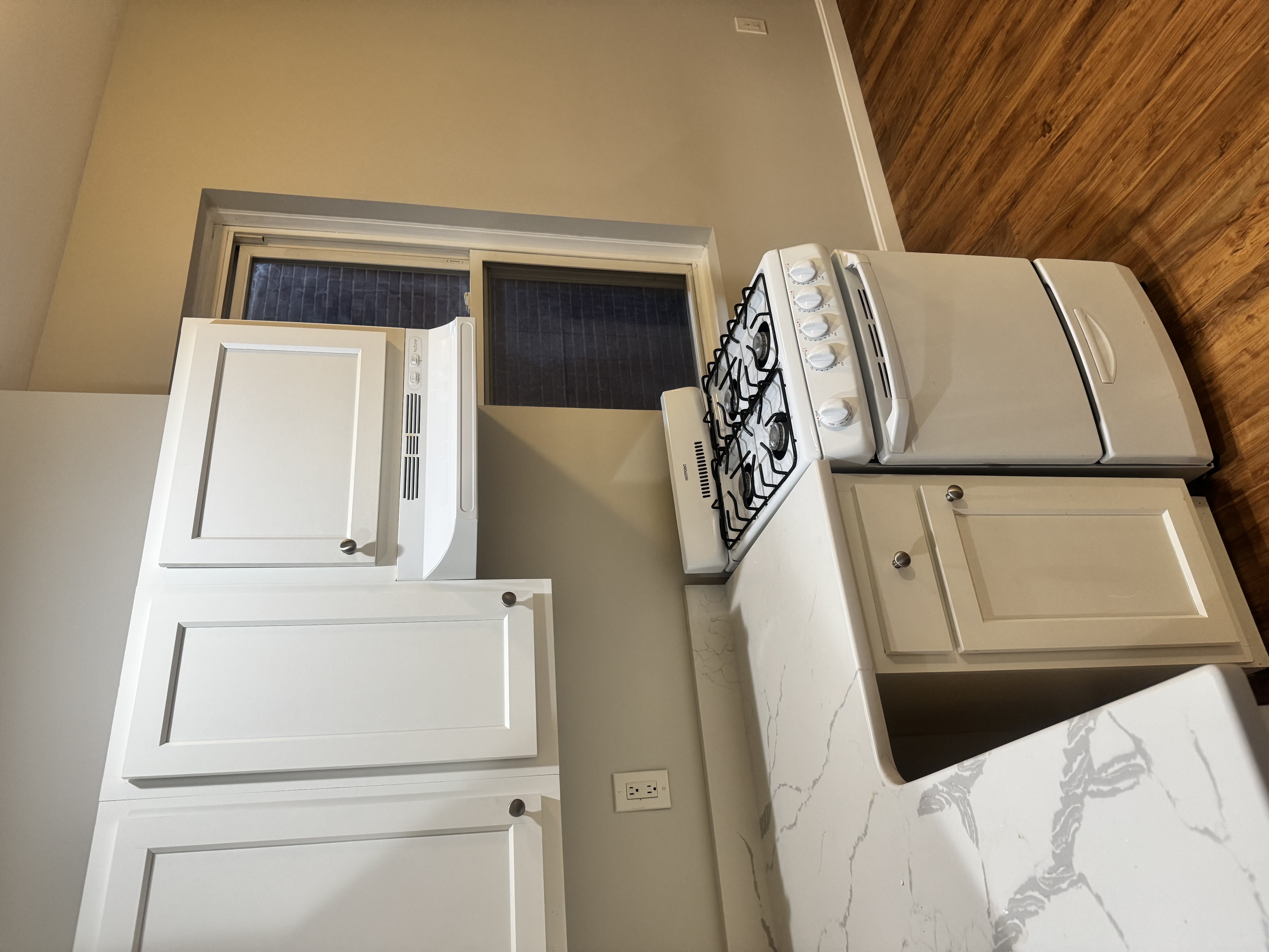 Photos of apartment on Joy St.,Boston MA 02114