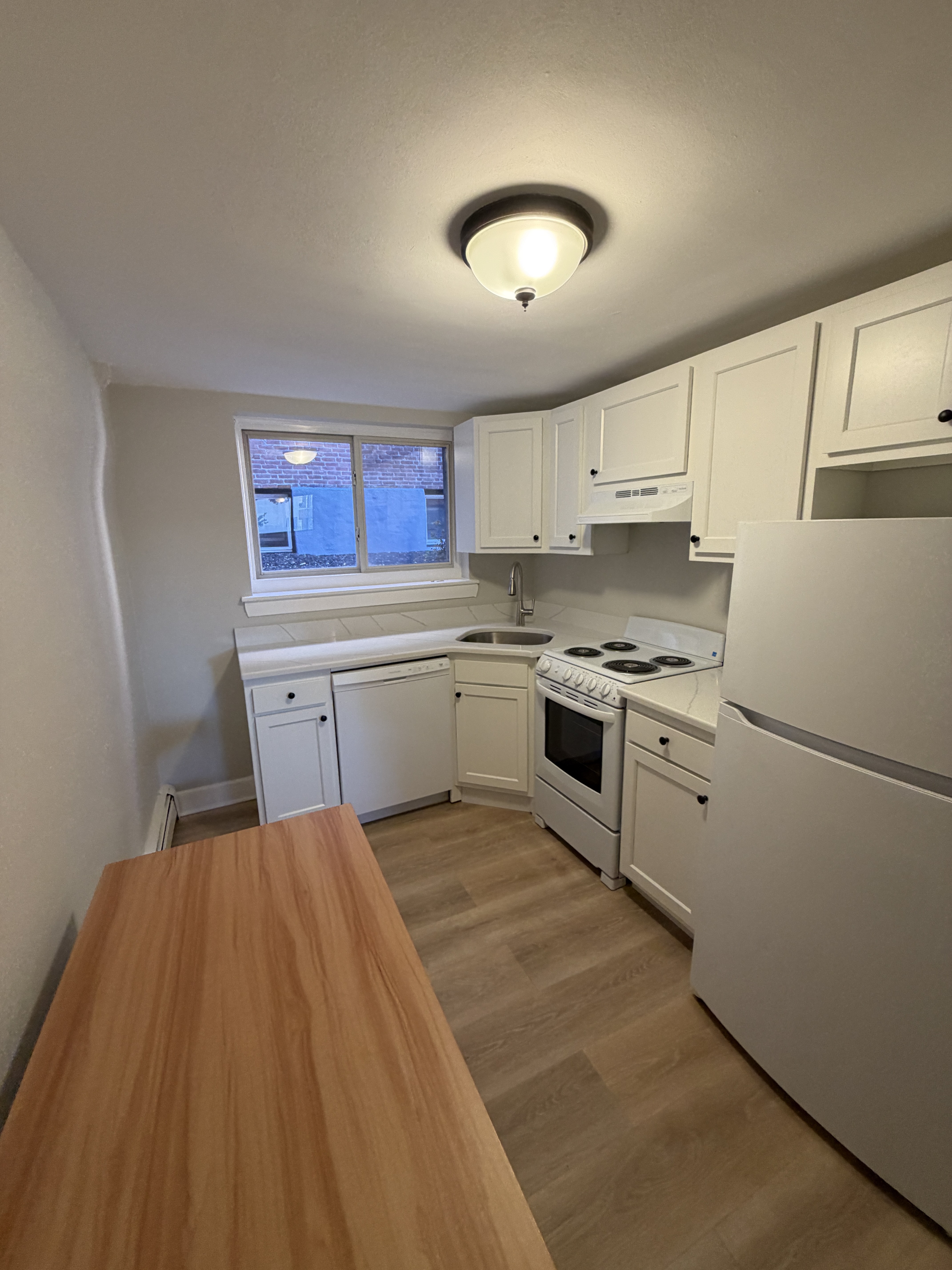 Photos of apartment on Chiswick Rd.,Boston MA 02135