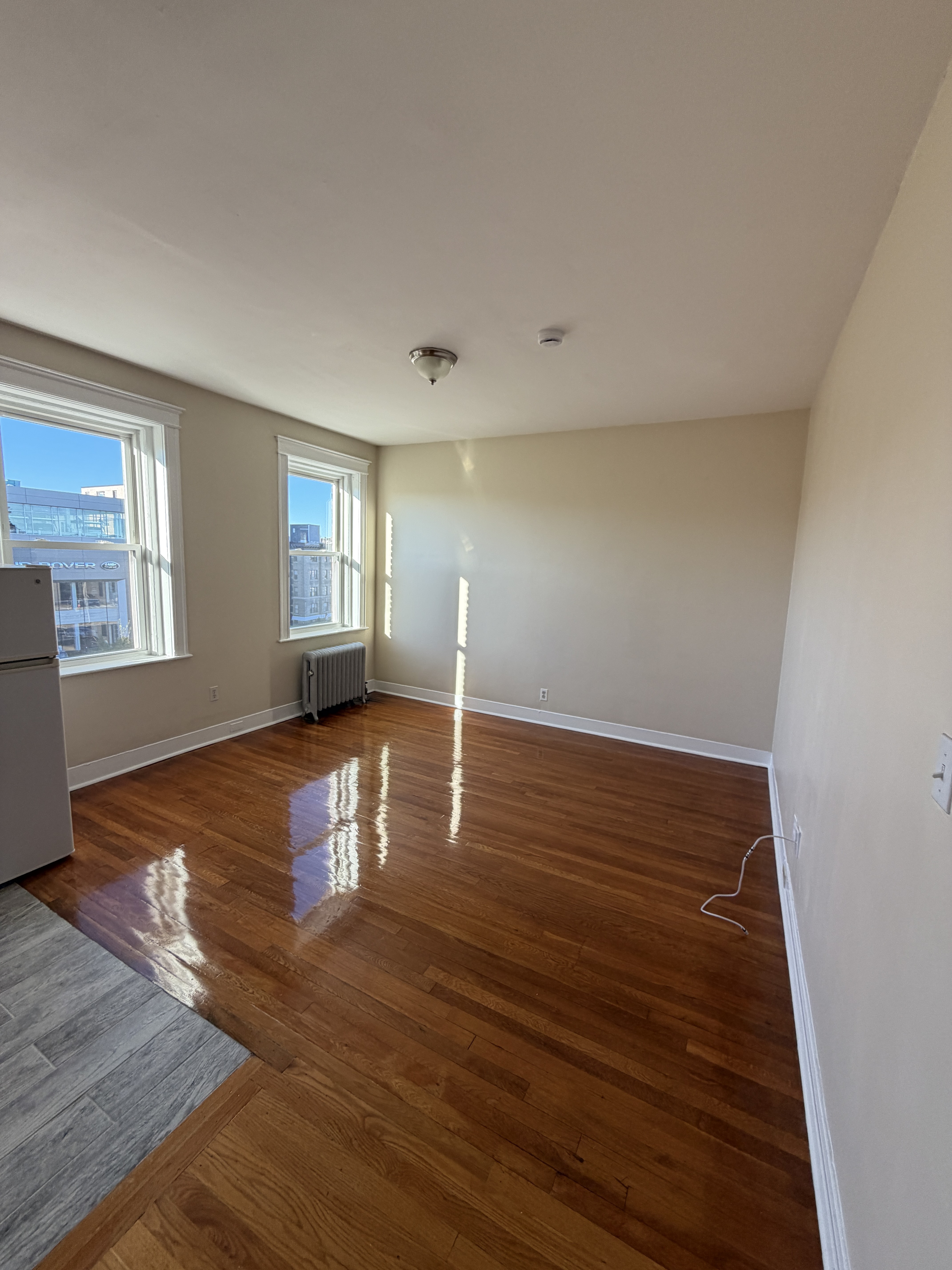 Photos of apartment on Commonwealth Ave.,Boston MA 02134