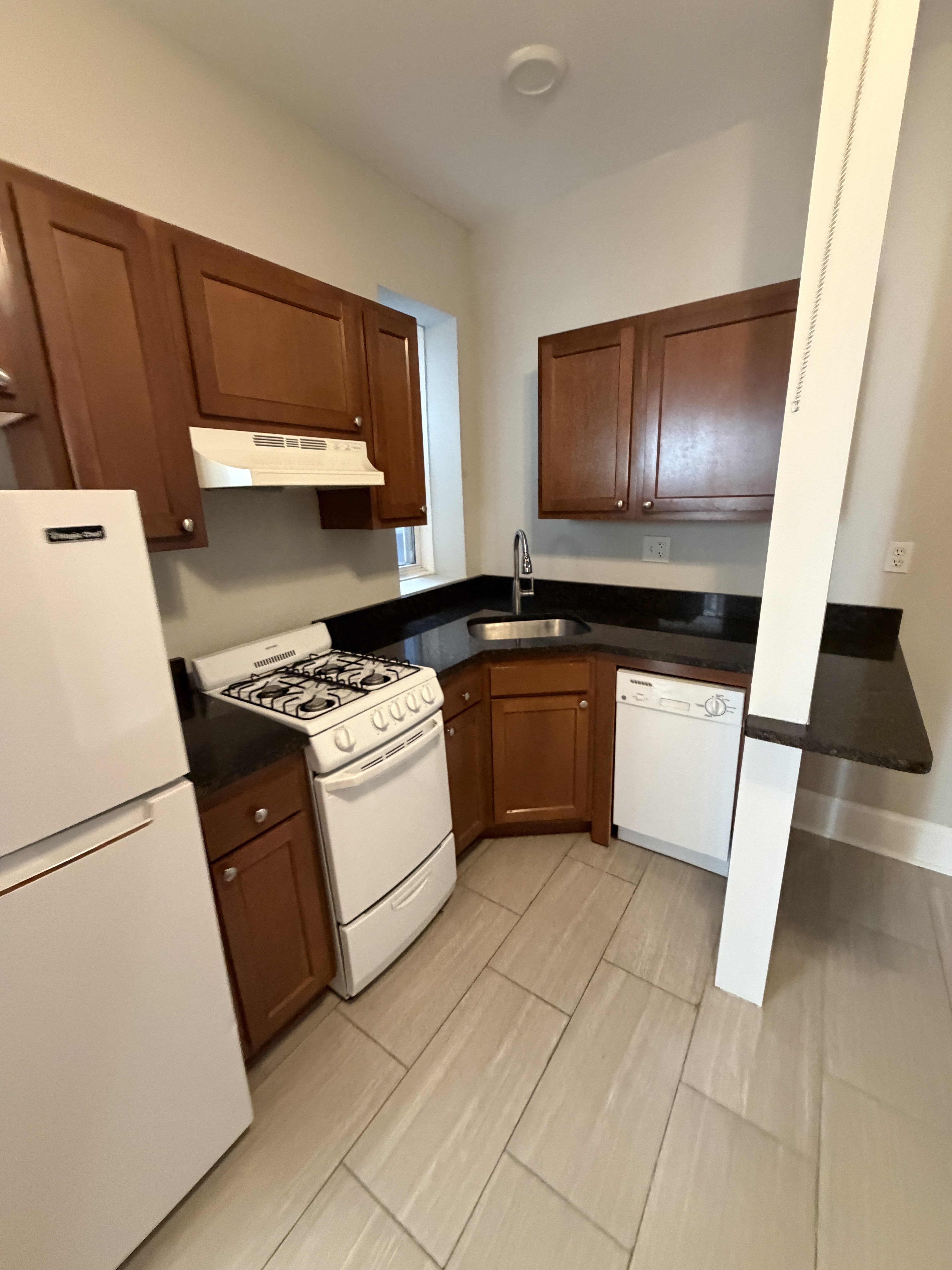 Photos of apartment on Commonwealth Ave.,Boston MA 02134