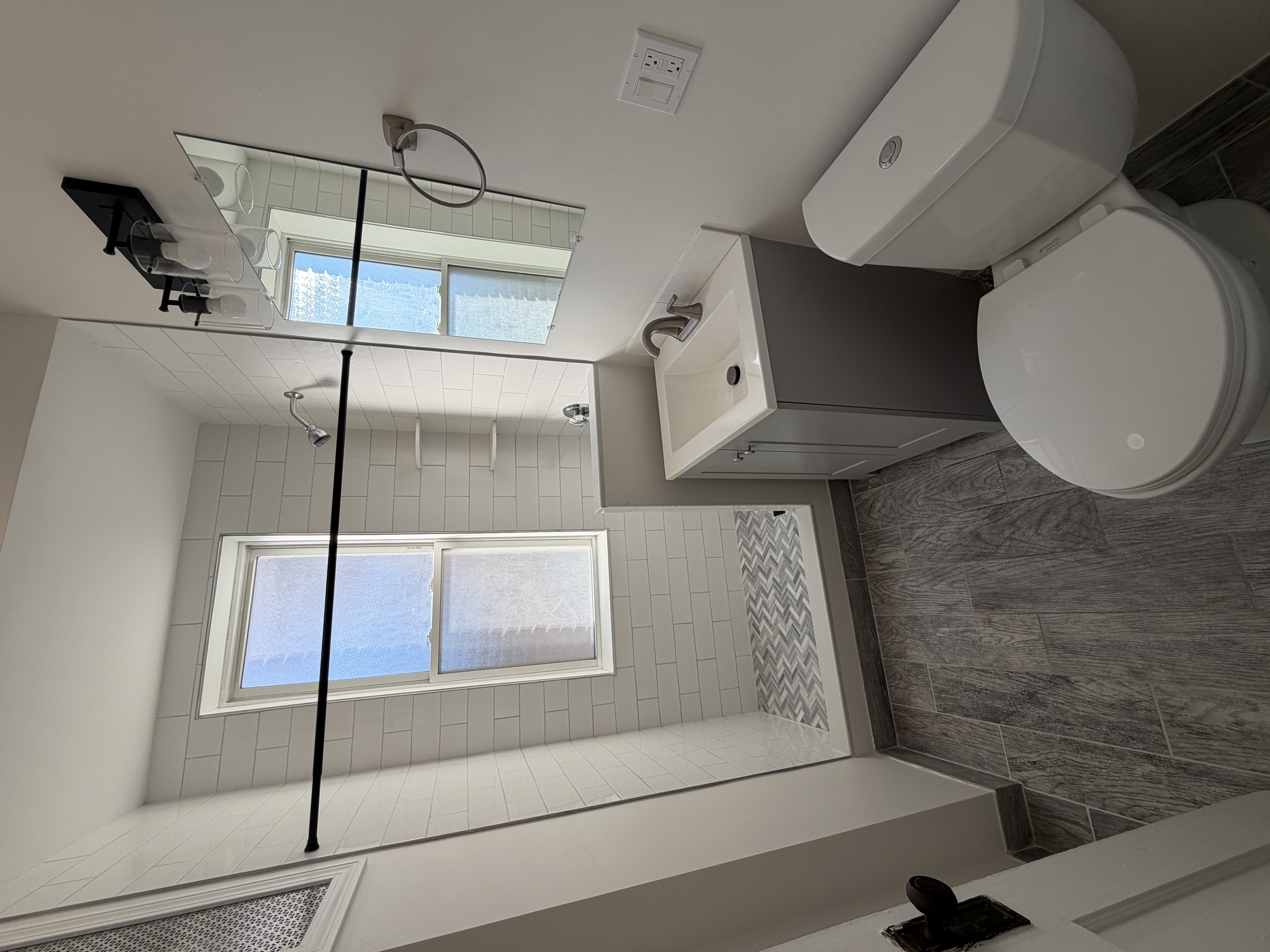 Photos of apartment on Commonwealth Ave.,Boston MA 02134