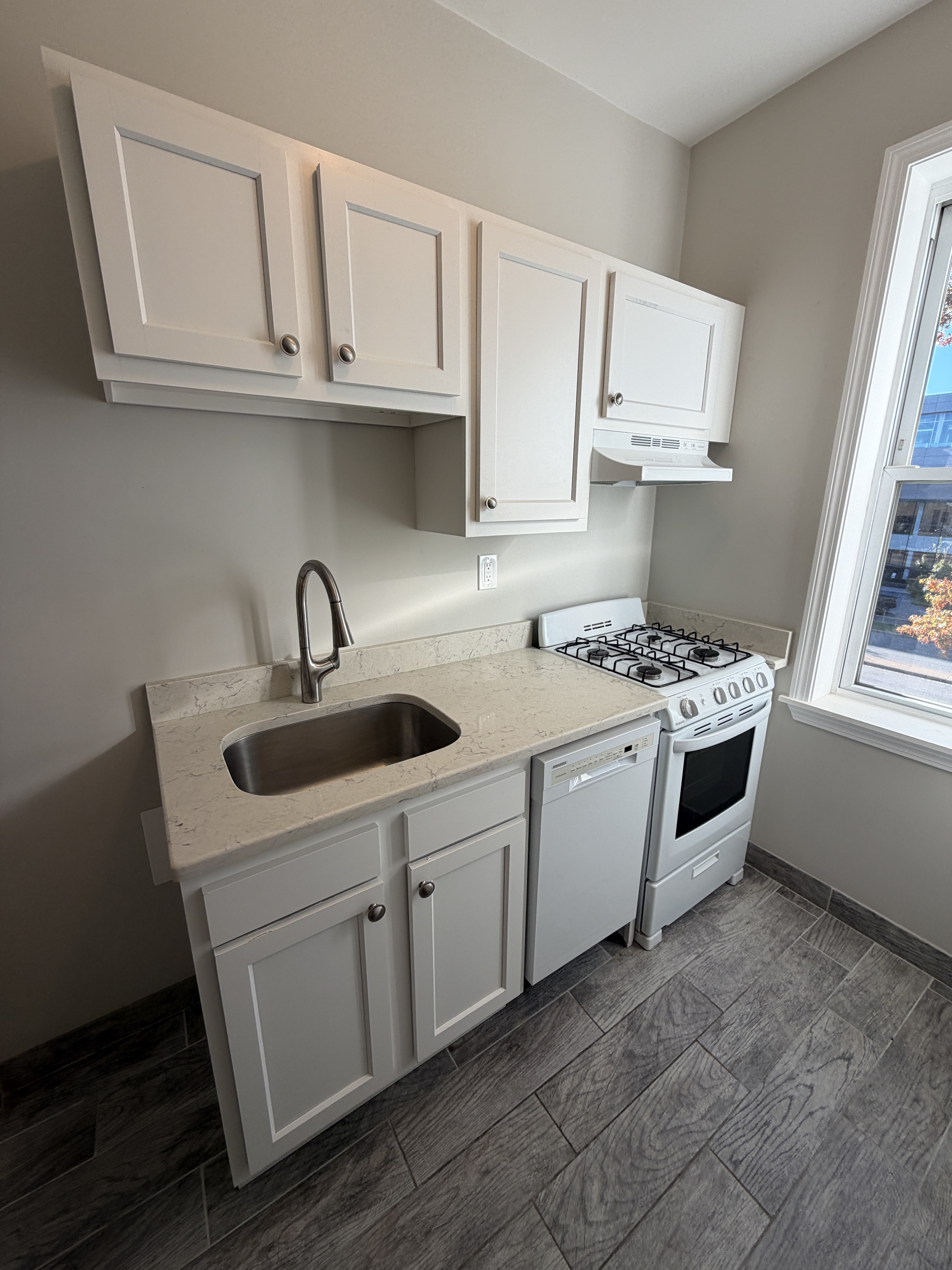 Photos of apartment on Commonwealth Ave.,Boston MA 02134