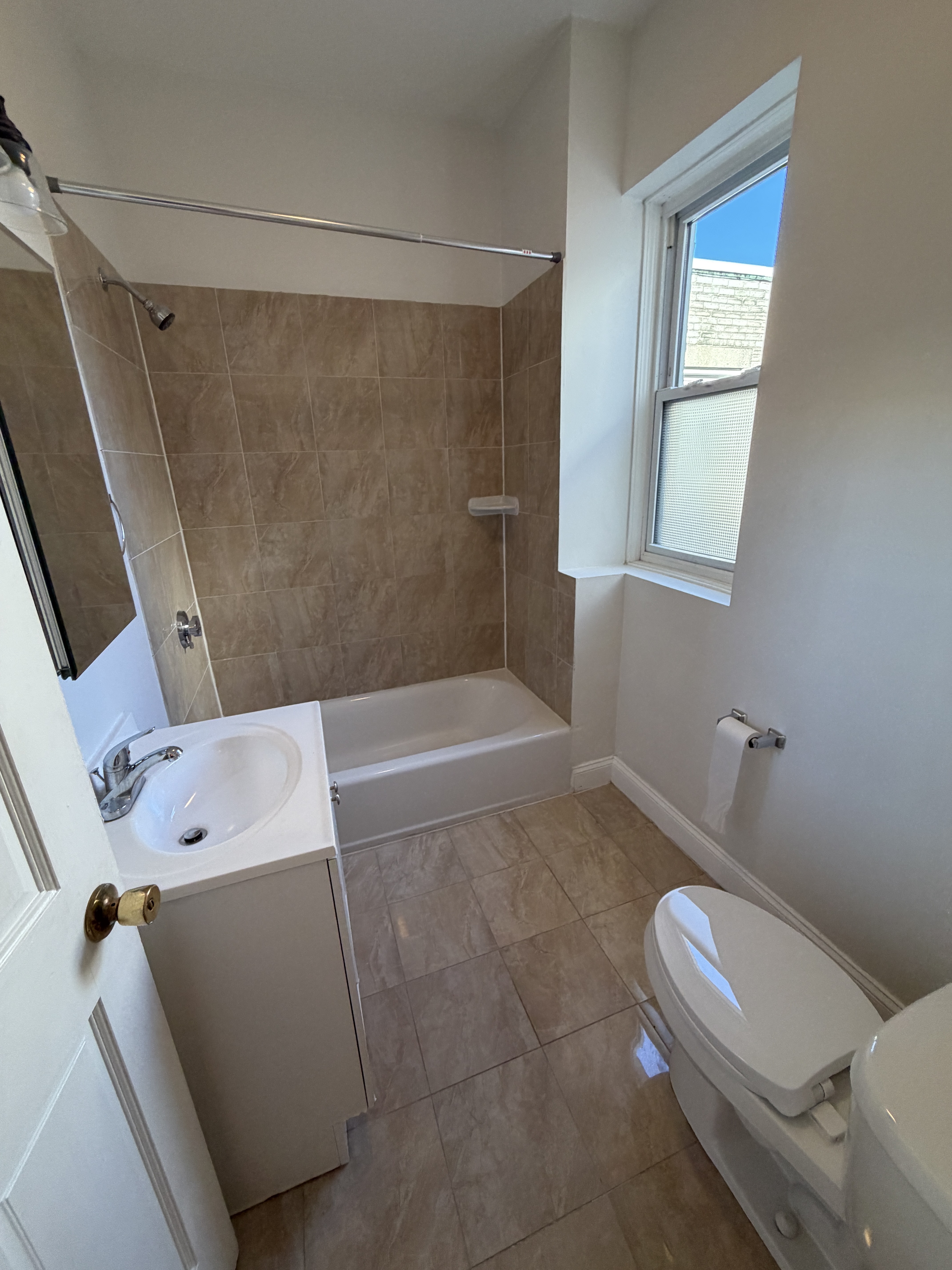 Photos of apartment on Commonwealth Ave.,Boston MA 02134
