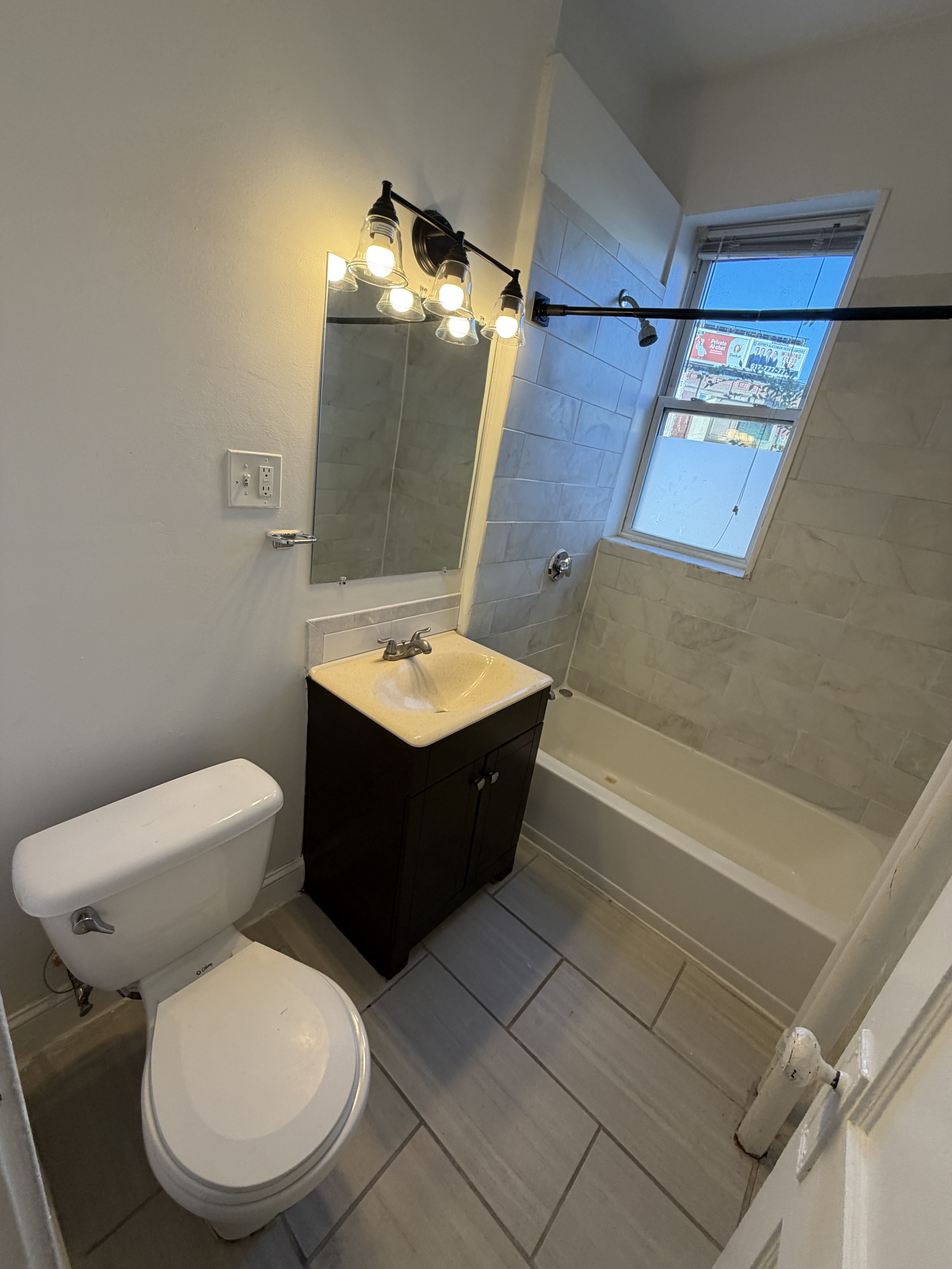 Photos of apartment on Commonwealth Ave.,Boston MA 02134