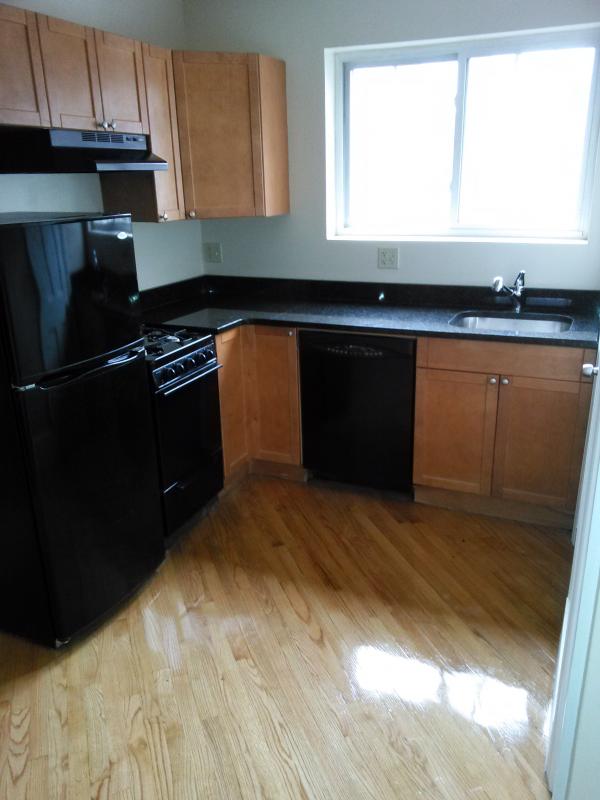 149 Endicott St, North End