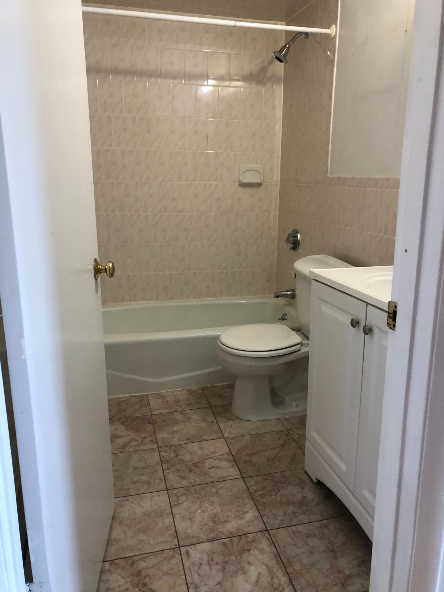 145 Endicott St, North End