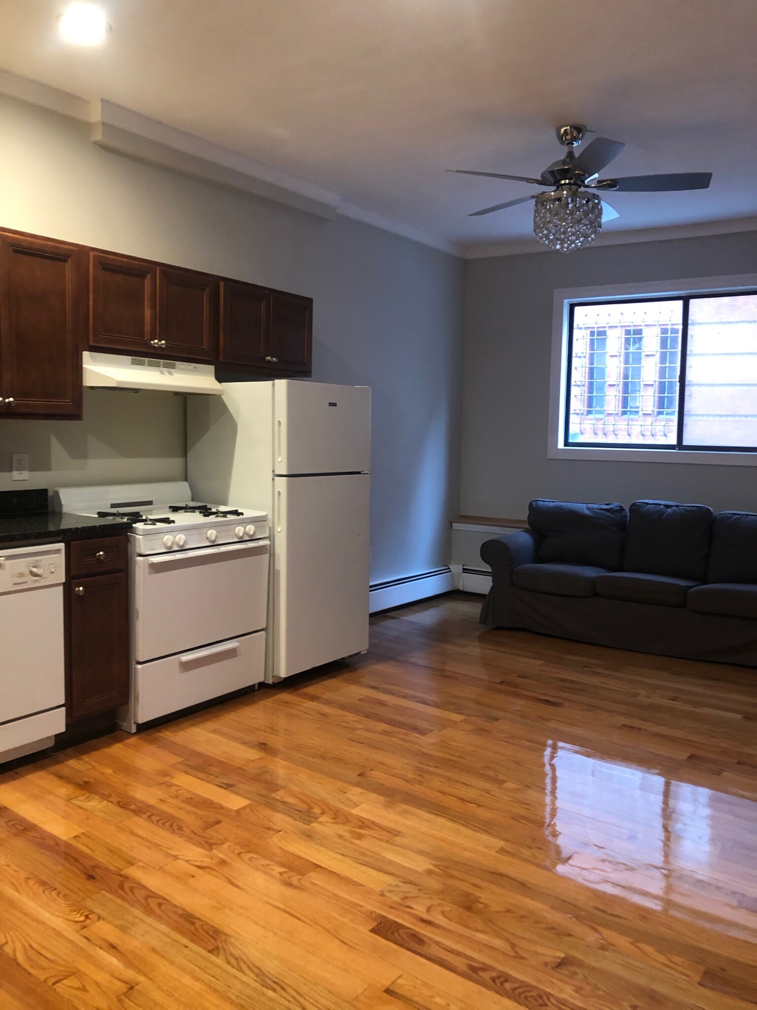 153 Salem St, North End