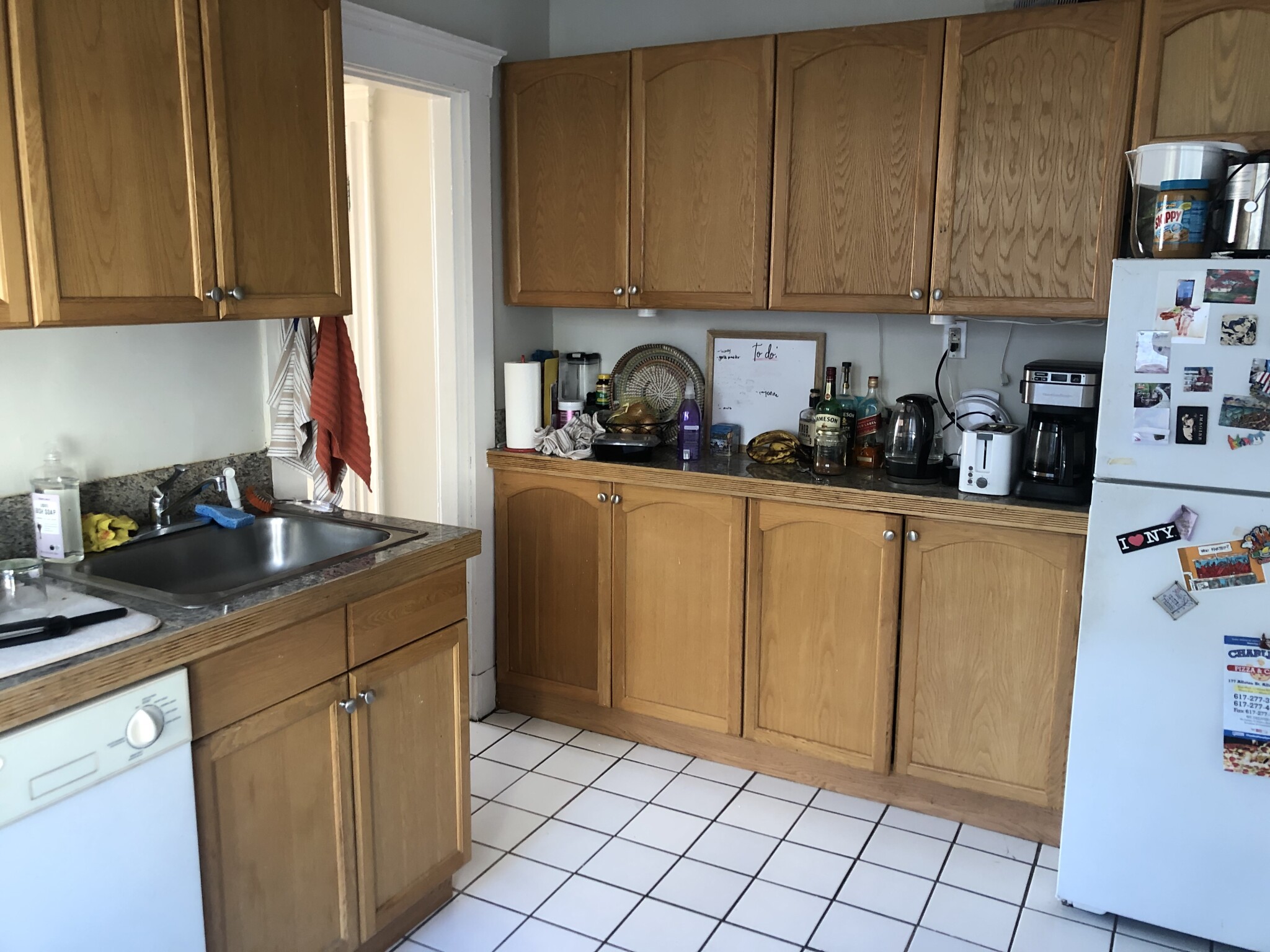 2 bed, 1 bath apartment for rent at 325 Summit Ave Unit 9, Brighton — photo 2 of 10