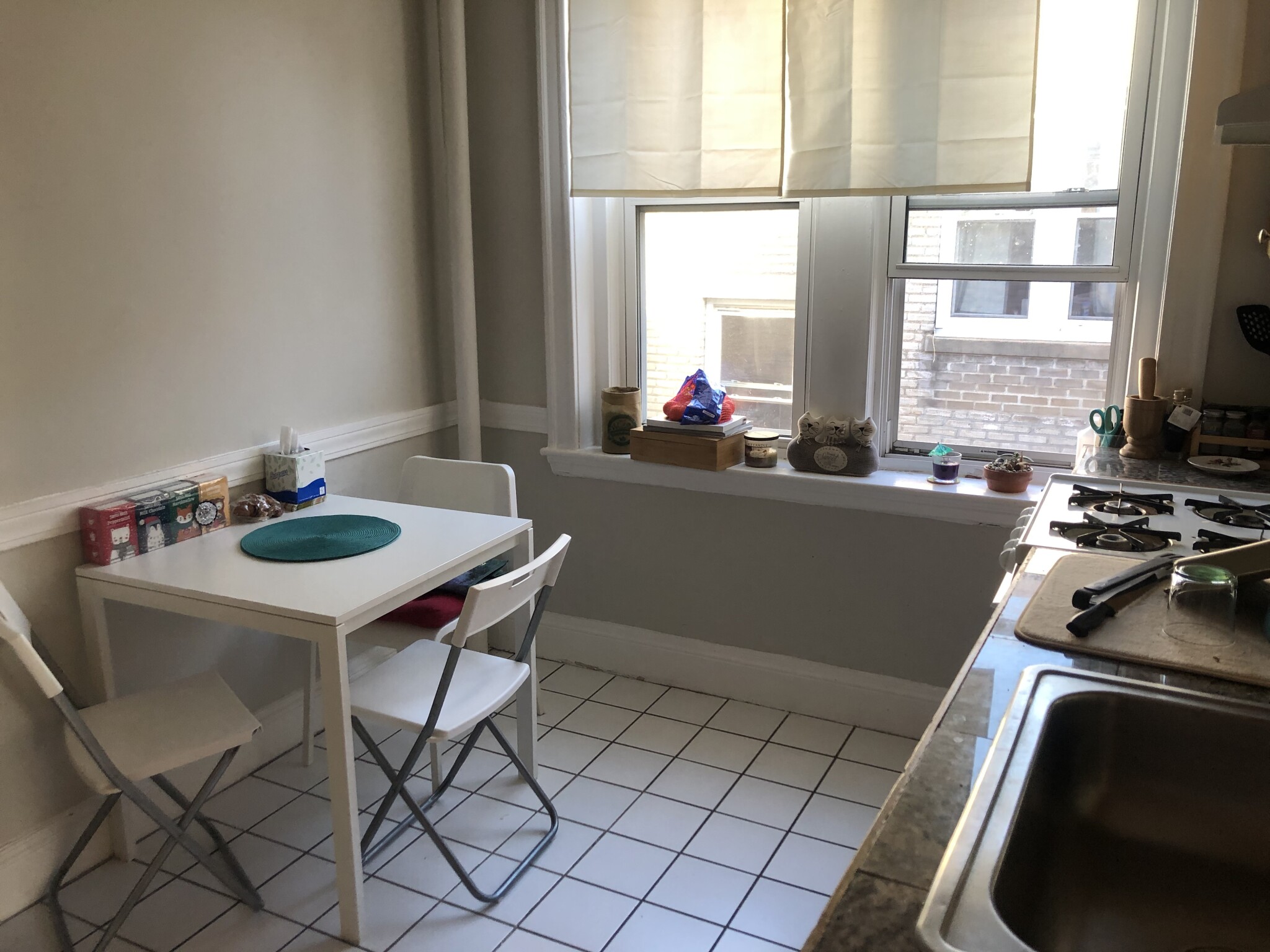 2 bed, 1 bath apartment for rent at 325 Summit Ave Unit 9, Brighton — photo 4 of 10