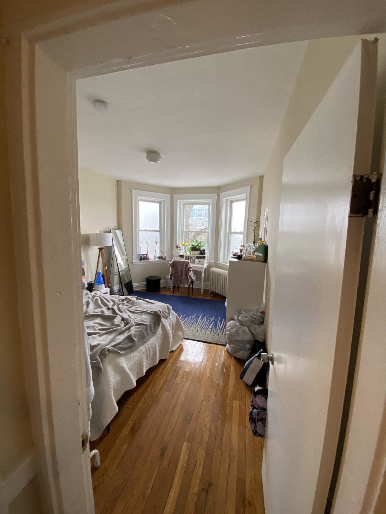 Photos of apartment on Commonwealth Ave.,Boston MA 02134