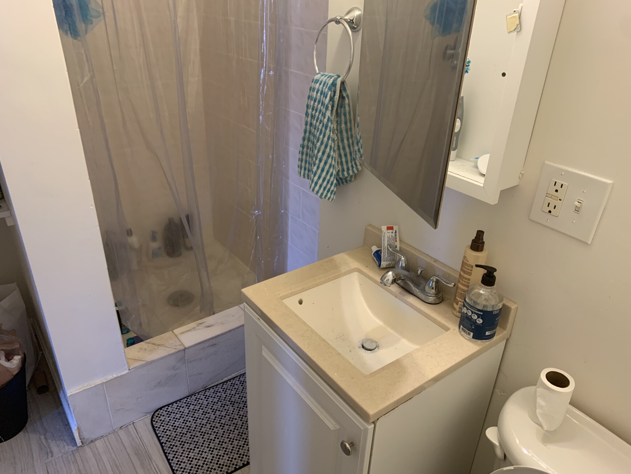 220 Hanover St, North End