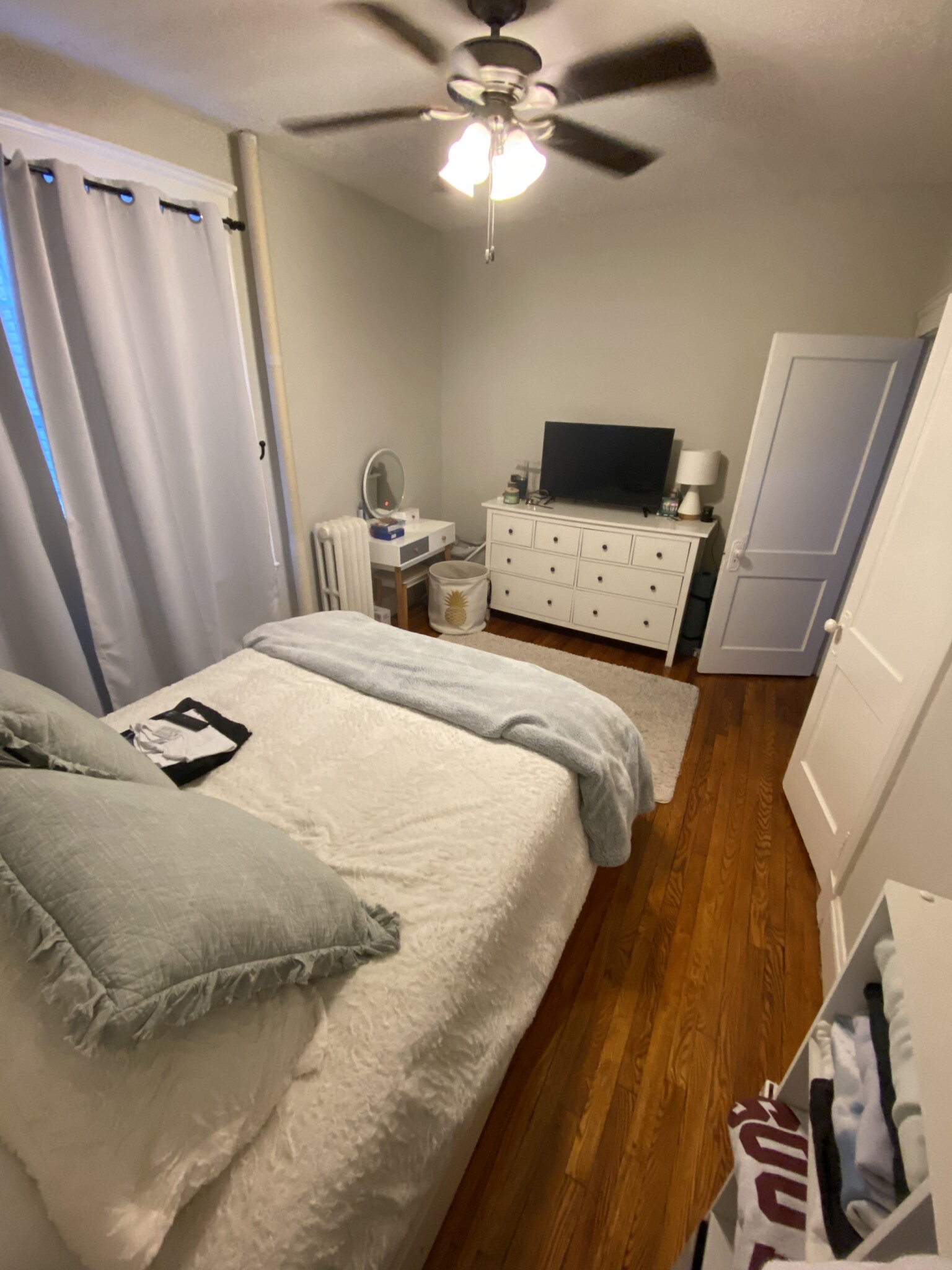 2 bed, 1 bath apartment for rent at 325 Summit Ave Unit 3, Brighton — photo 4 of 19