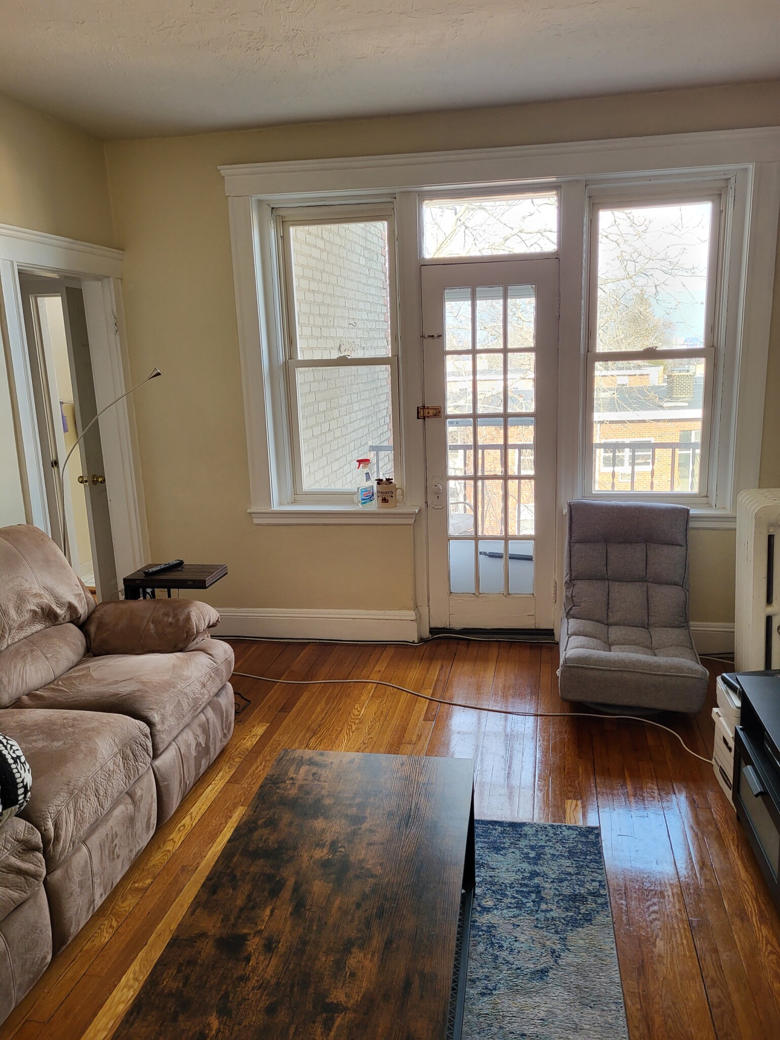 321 Summit Ave, Brighton