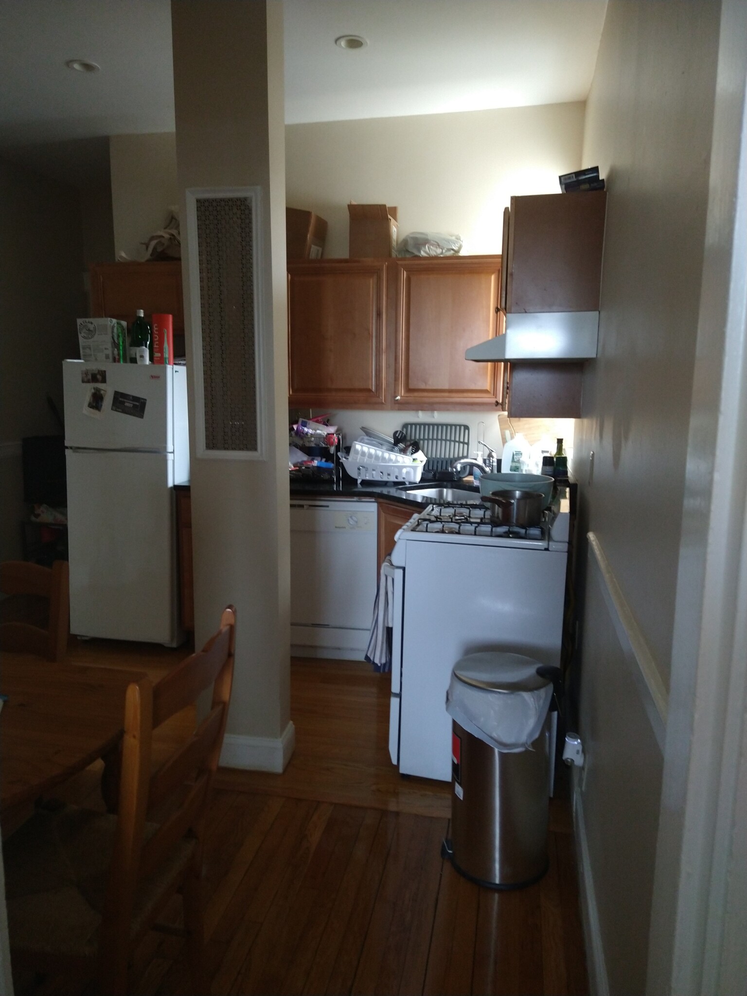 Photos of apartment on Commonwealth Ave.,Boston MA 02134