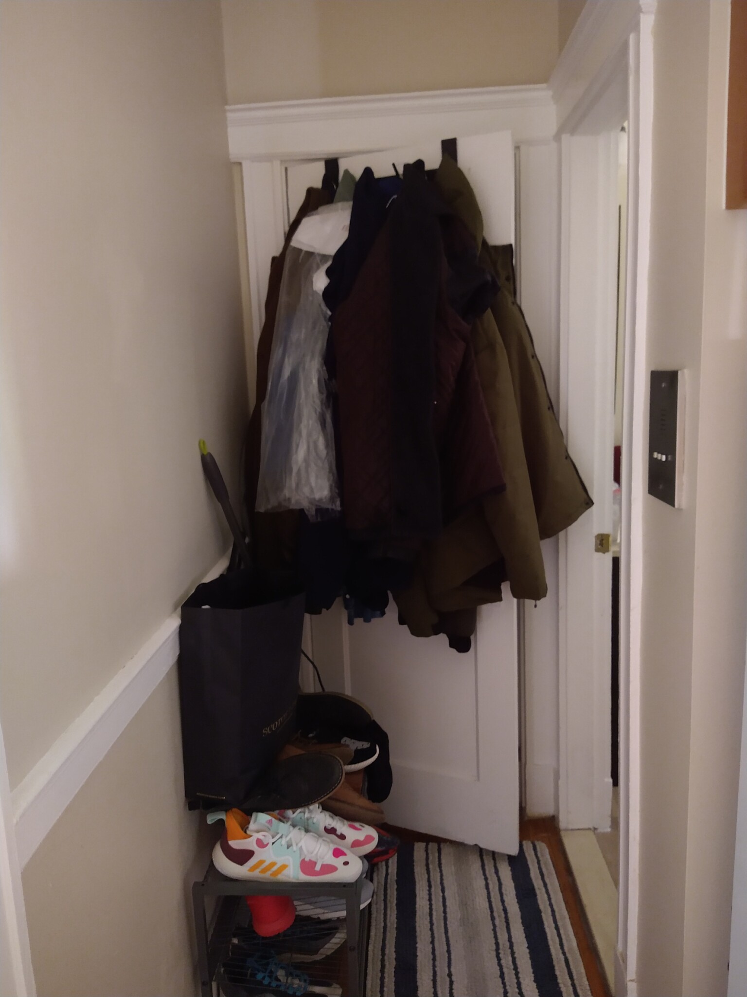 Photos of apartment on Commonwealth Ave.,Boston MA 02134